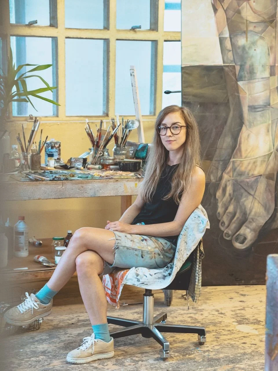 MEET THE ARTIST &mdash; LINDA PARTAJ @lindapartaj 
For PARALLEL Vienna 2026, @parallelvienna Base AT4 is joining forces with Linda Partaj to present her work in a solo presentation.
Based in Lower Austria, Linda Partaj studied Art Education and Desig