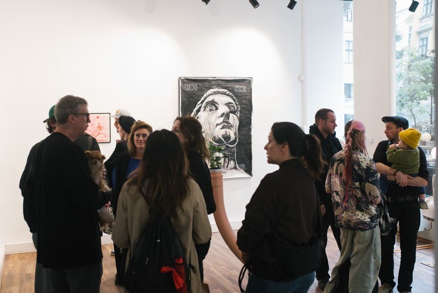 Thank you to everyone who joined us for the opening of Gruppe 0 🤍
We had a blast

The exhibition continues until July 19.
Wed&ndash;Fri: 13:00-18:00
Sat: 11:00&ndash;16:00
&amp; on request 

If you don&rsquo;t want to miss our vernissages and other 