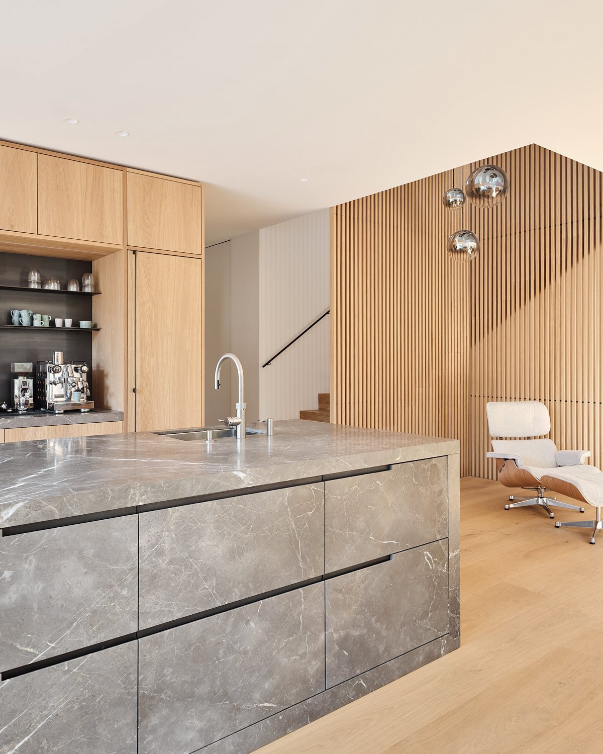 HAUS RO IN MUENCHEN_0624neu.jpg