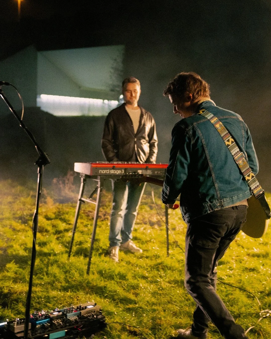 We had a blast recording our first ever music video! Blessed to find these wonderful people on our journey through music country🙏 

video by @petersenmedia
acting @nousche.jadrique @talitha_isabel_
special thanks to @jorisboinck @carmengerritsen @el