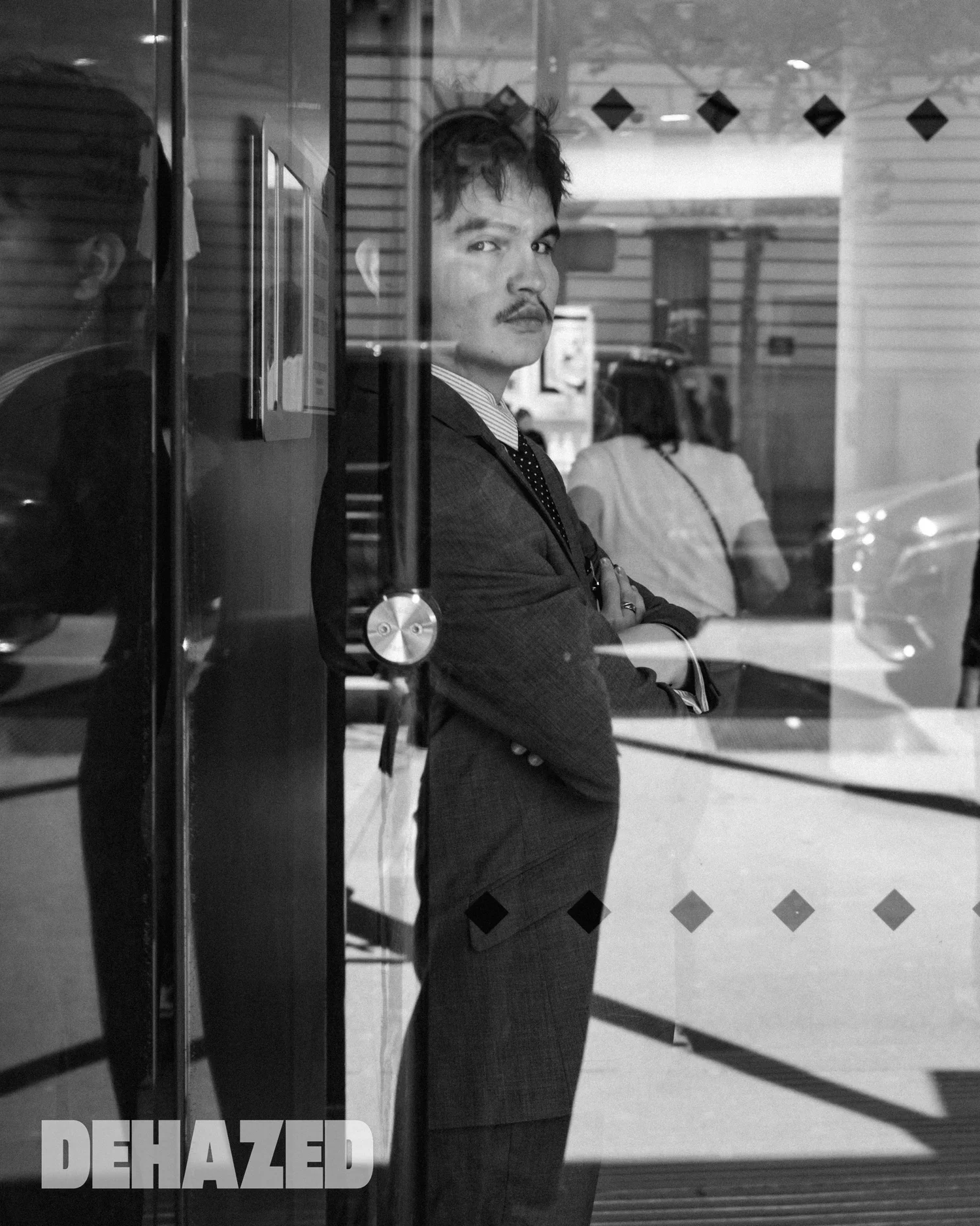 Doorman (Dehazed)