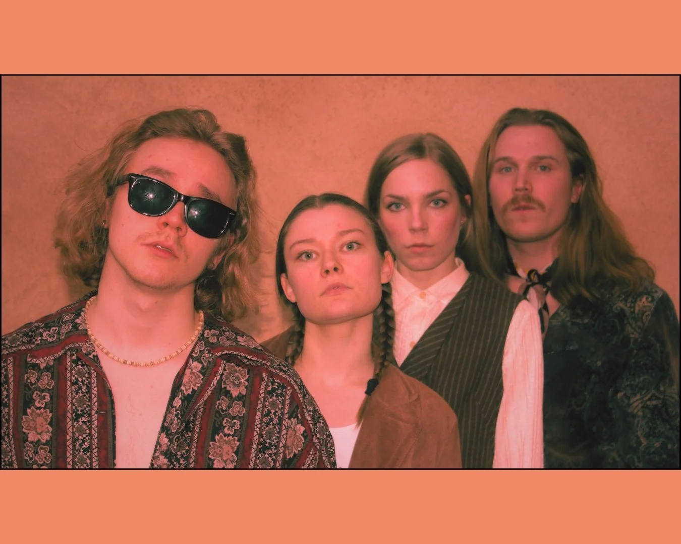 Kopio Plaster Caster - kansikuva.jpg