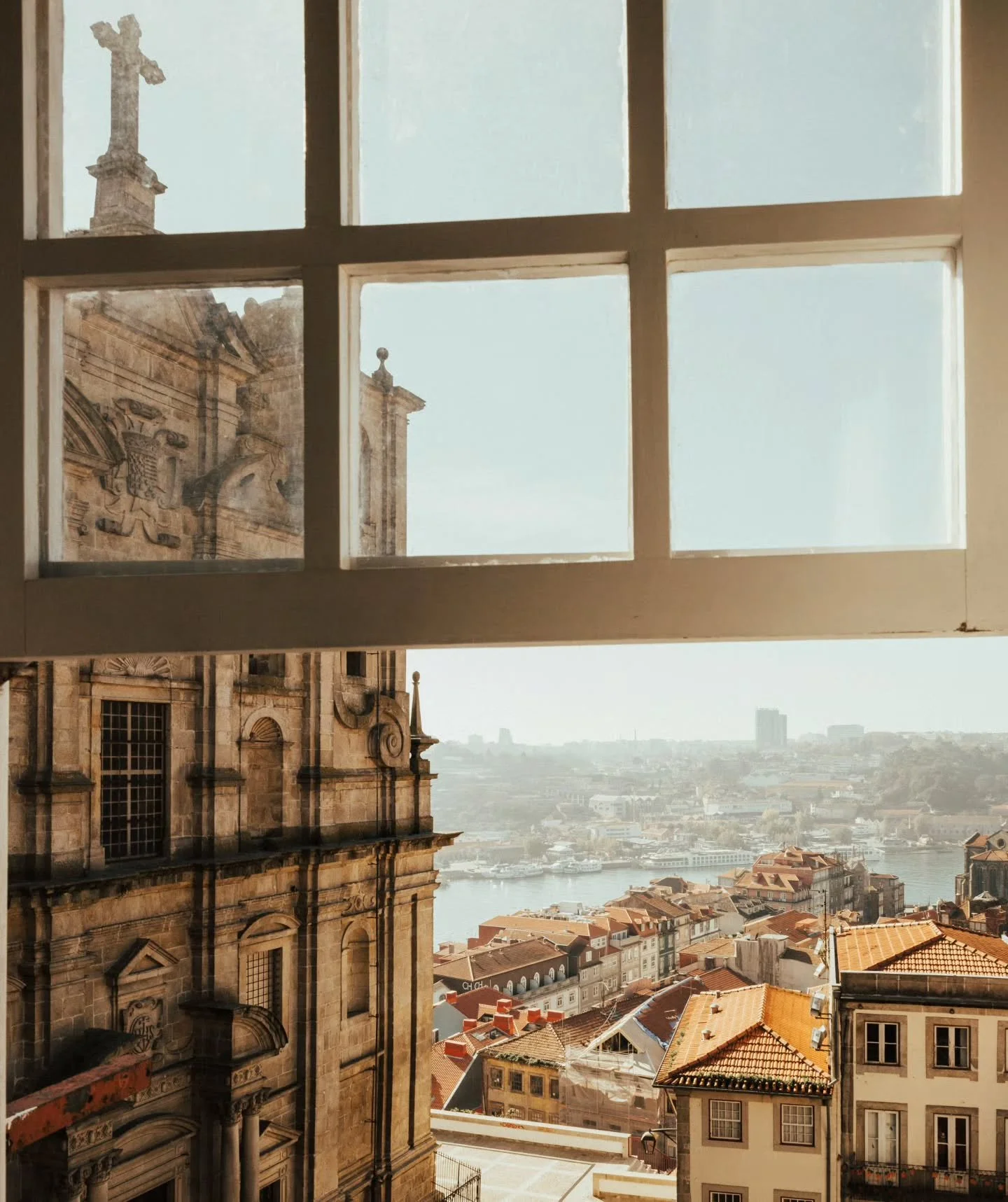 Only 3 founding spots left for Elemental Alchemy: Portugal. ✨🌿

And as I&rsquo;ve been developing the CEs for this retreat, the heart of it has become even clearer.

What happens when we bring more of who we are into the work we do?

The clinician a