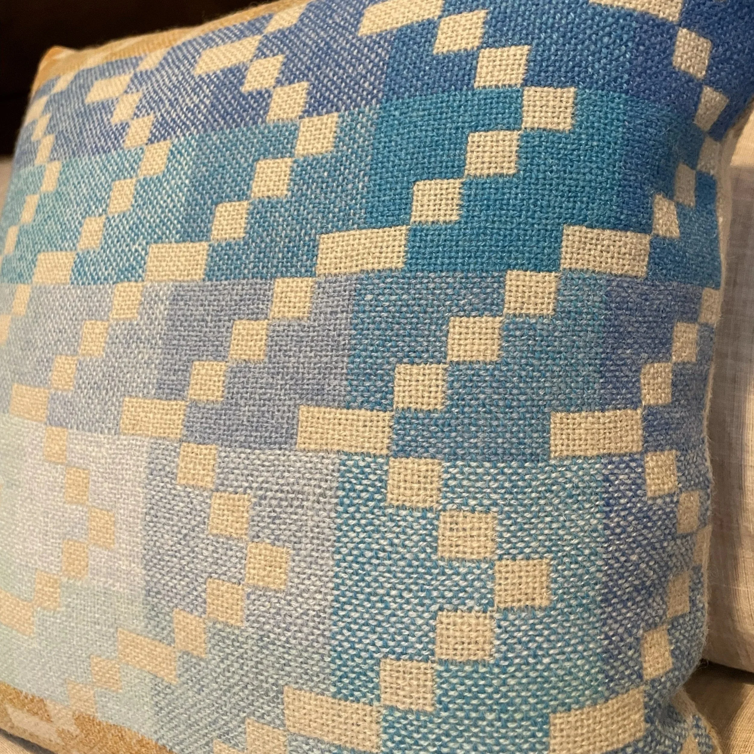 cushionbed4.jpg