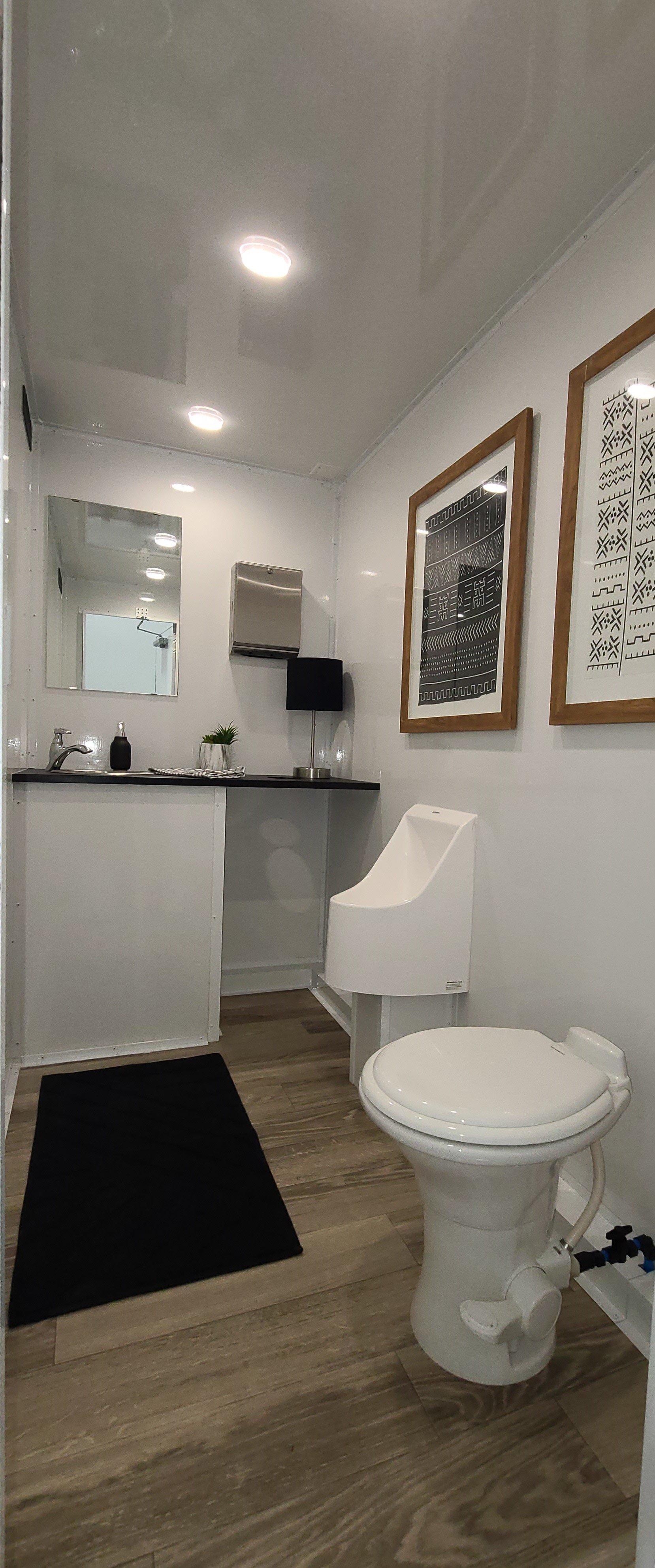 Three Stall Interior (Men's Suite)