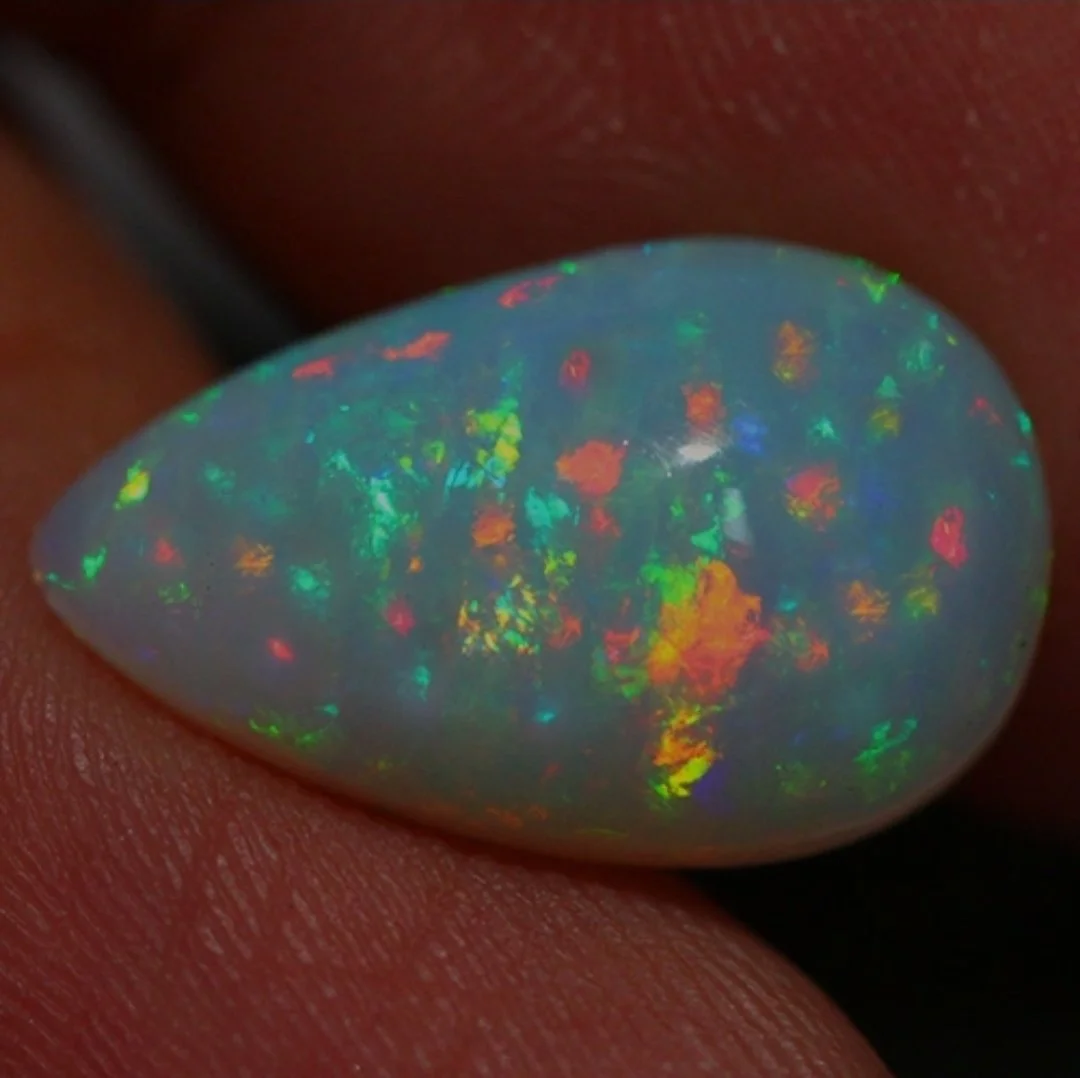 4.20CT NeonFlash Ethiopian Welo Opal.jpg