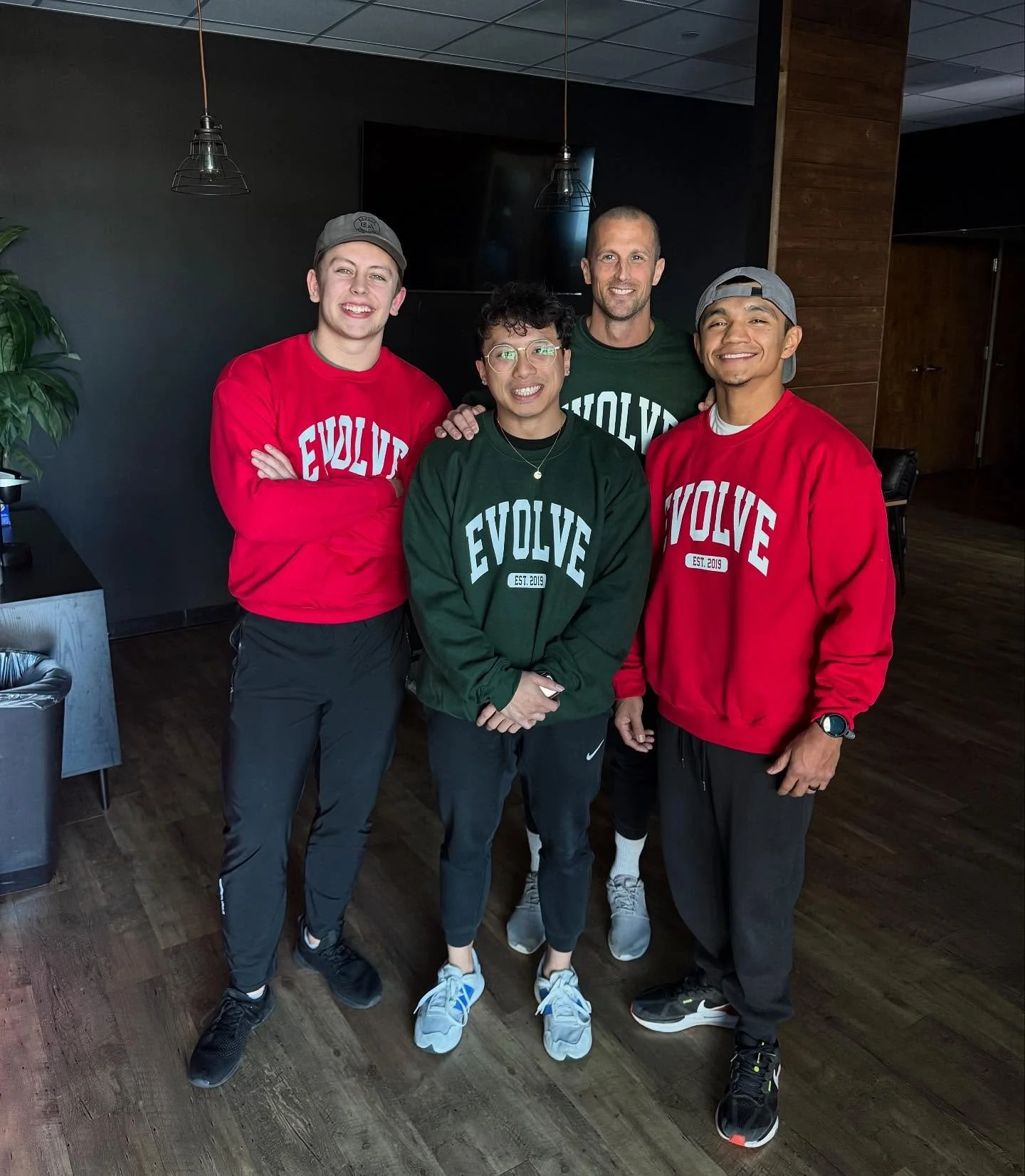 Evolve Christmas Sweaters are here 🎄🎅🏼 Ok they weren&rsquo;t really supposed to be Christmas sweaters but when we gave the vote to our trainers of what colors they wanted red &amp; green had the most votes&hellip;so we got both colors and quickly 