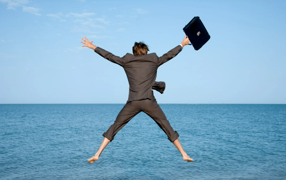 How to Prevent Burnout by Planning All Your Vacation Time