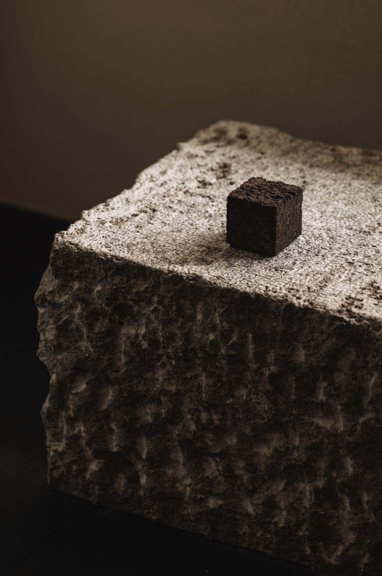Cube scent diffuser