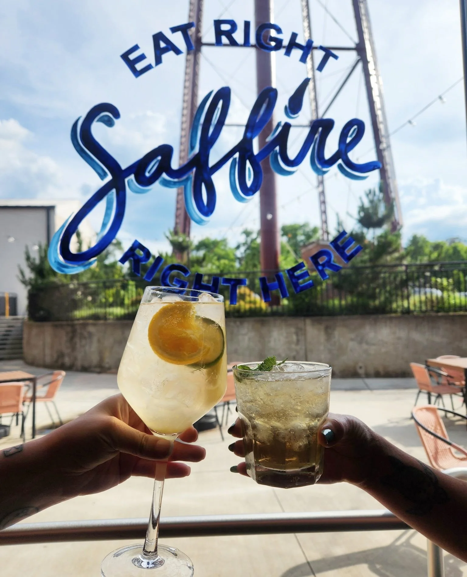 Introducing the June monthly cocktails: Jack &amp; June.! 🍹🥃
⁠
Jack (right): Jack Daniels, whiskey, mint⁠
⁠
June (left): white wine, peach, whiskey, fresh fruit⁠
⁠
Which one are you trying first? ⁠
⁠
#craftcocktails #factoryatfranklin #franklintn⁠