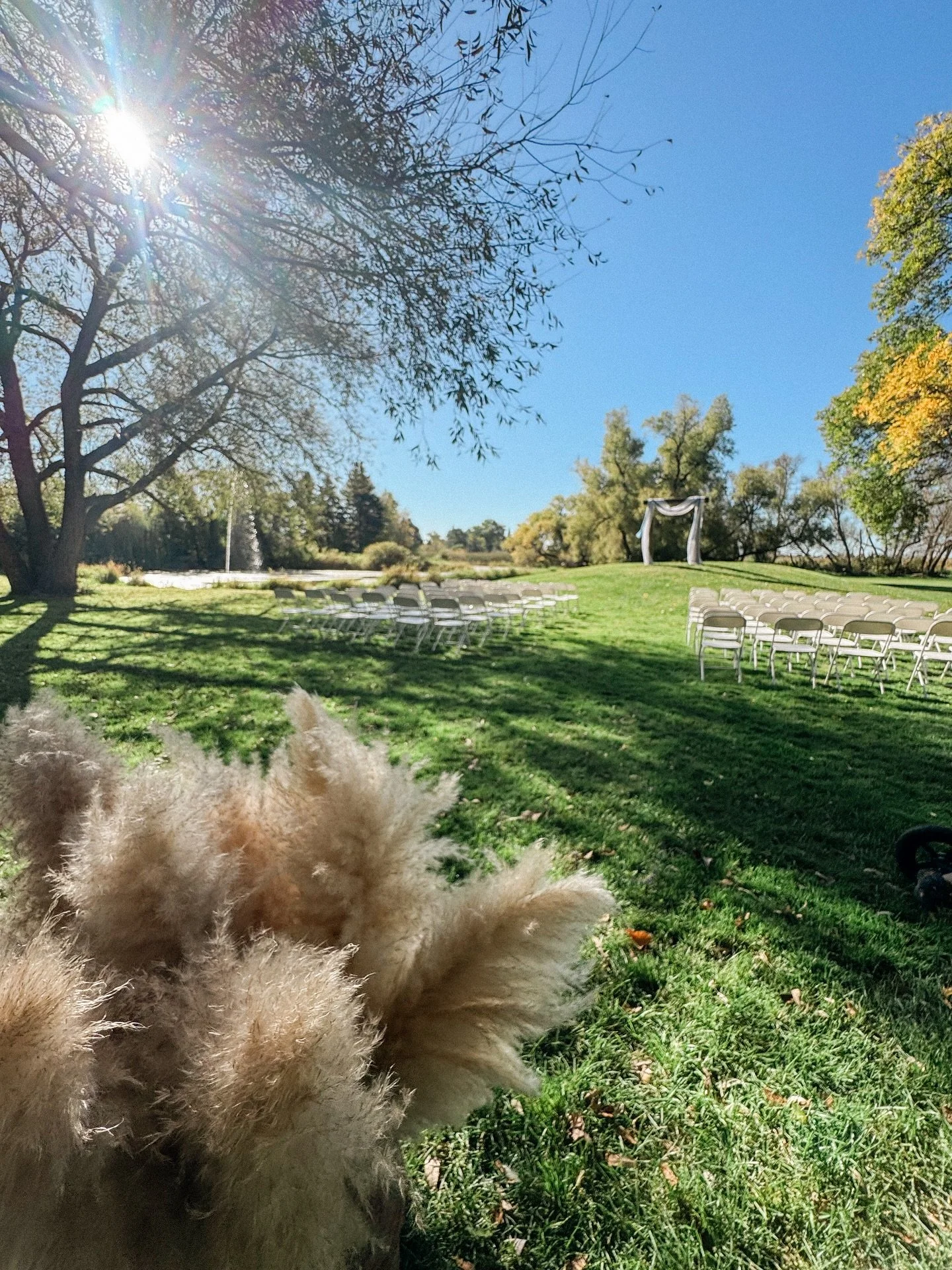 A few stolen moments from another wedding weekend at Stable Waters: the quiet hum before &ldquo;I do,&rdquo; a tent shimmering beneath the stars, and a the glow around the property while the dance floor is  alive with joy + love. ✨

The full gallery 