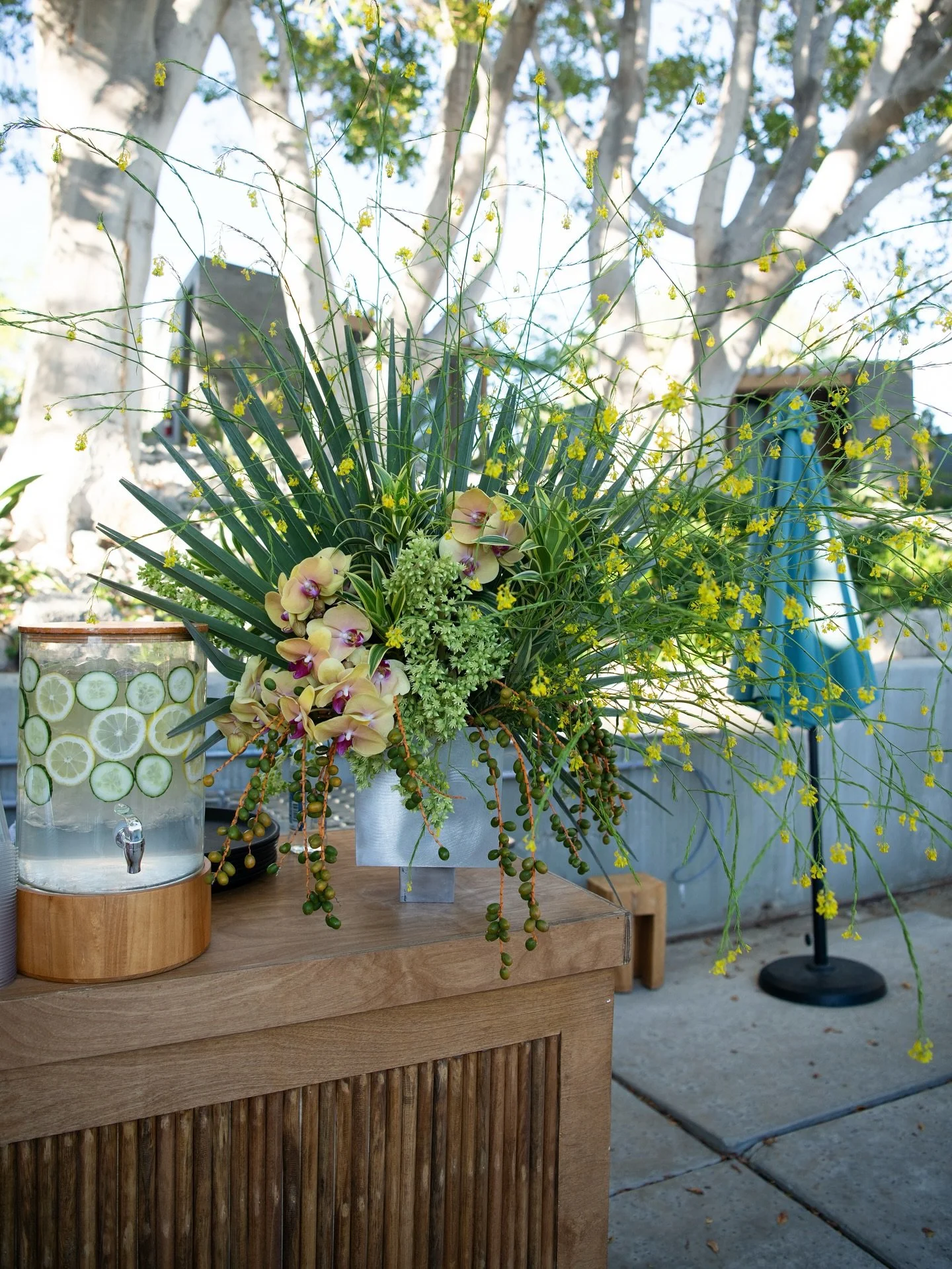 We all walked many thousands of steps under the sun the weekend of Logan and Courtney&rsquo;s Palm Desert wedding getaway. 

In the middle of the desert guests soaked in mineral hot springs, dipped in the cool natural pools, and were never without a 