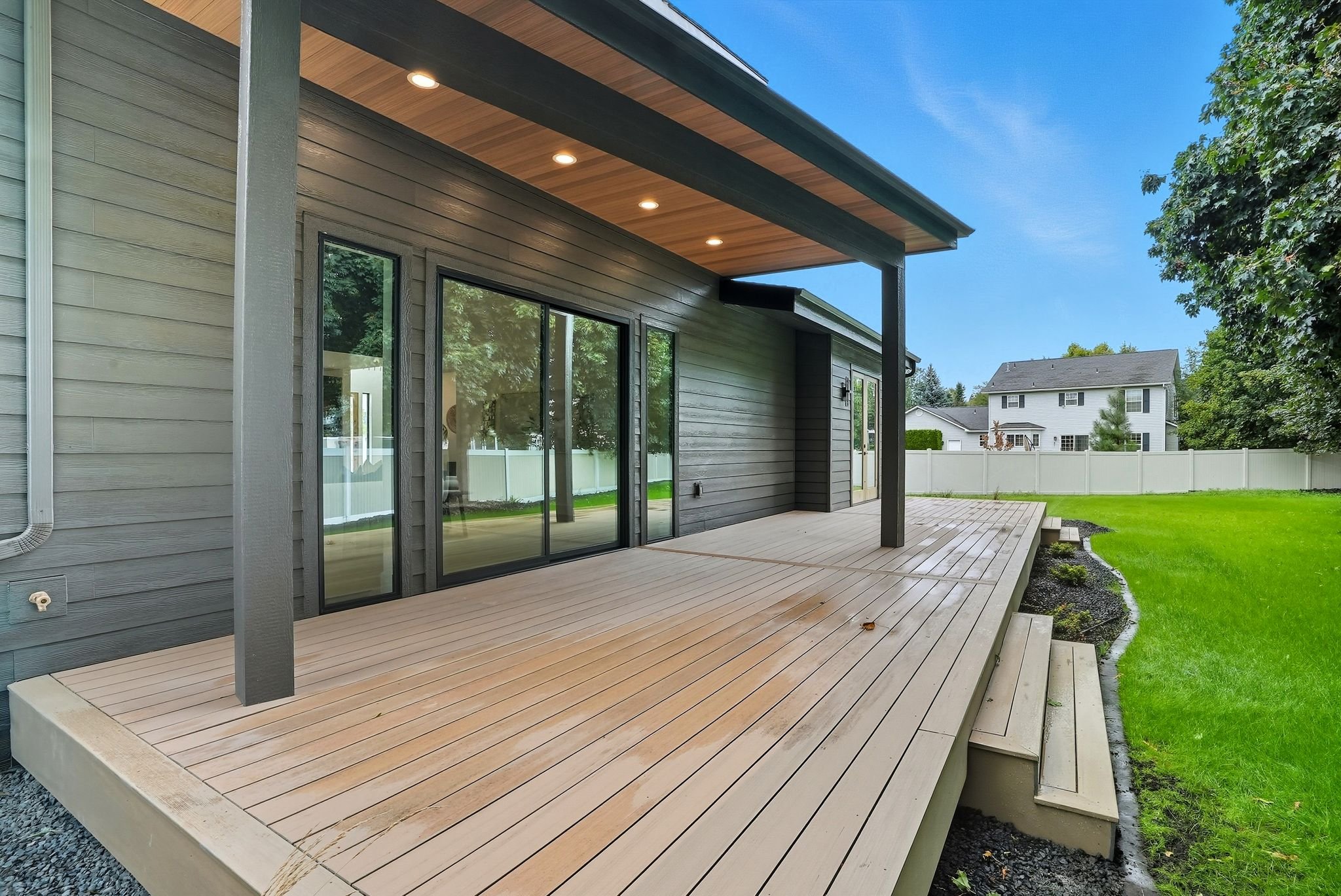 Inside-Spokane-1359 Ezra_44.JPG