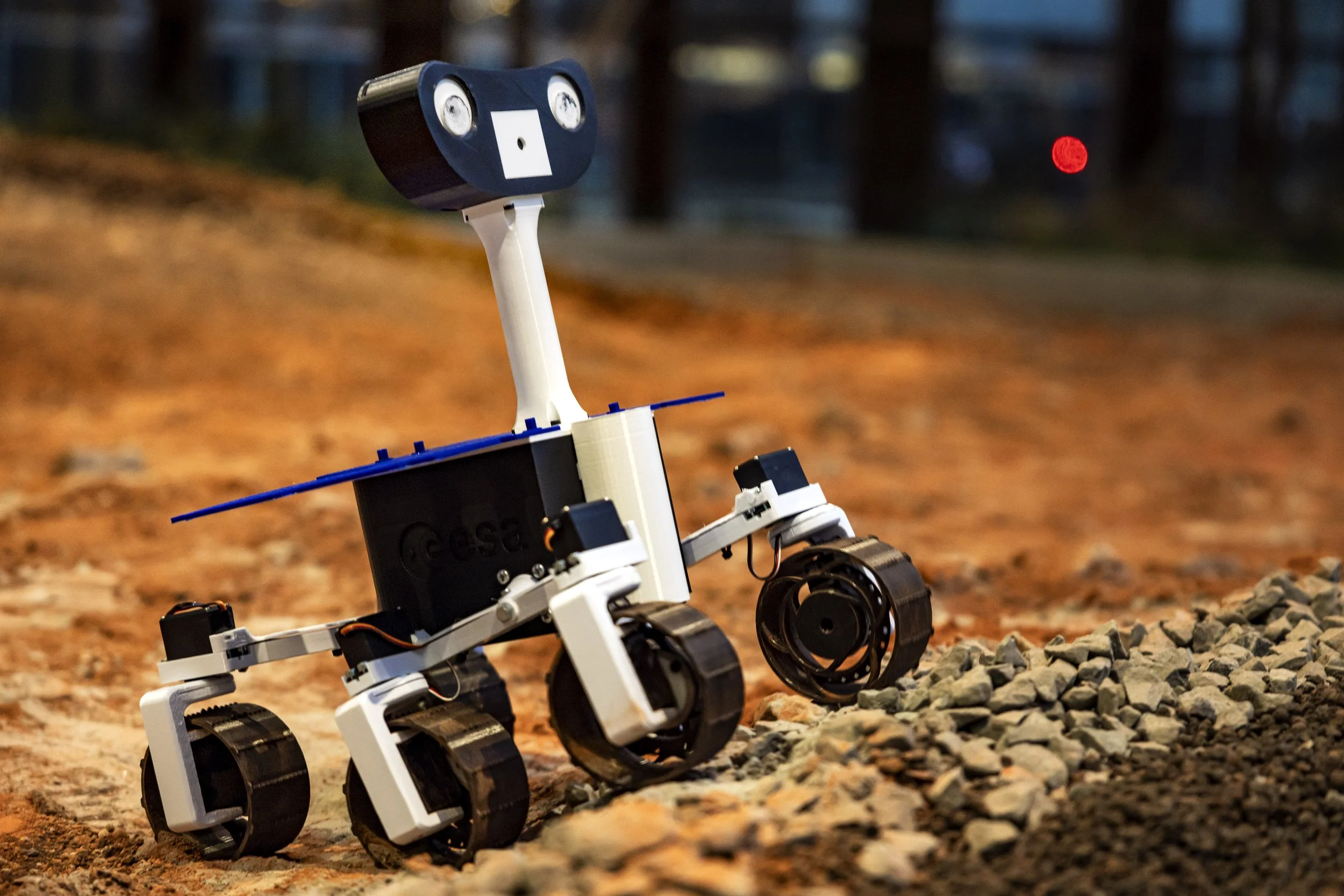 MARS YARD OPENING — MAKERCIE