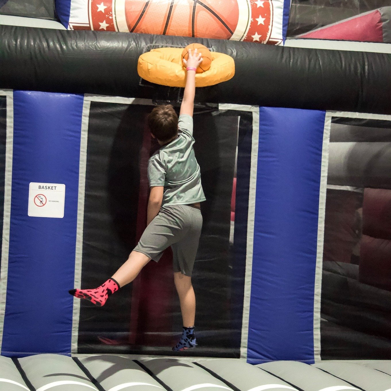 Can you dunk like this? 🏀 Challenge your friends and family to a basketball showdown at Catapult Adventure Park!

 #CatapultAdventurePark #BasketballFun #FamilyFun #KidsActivities