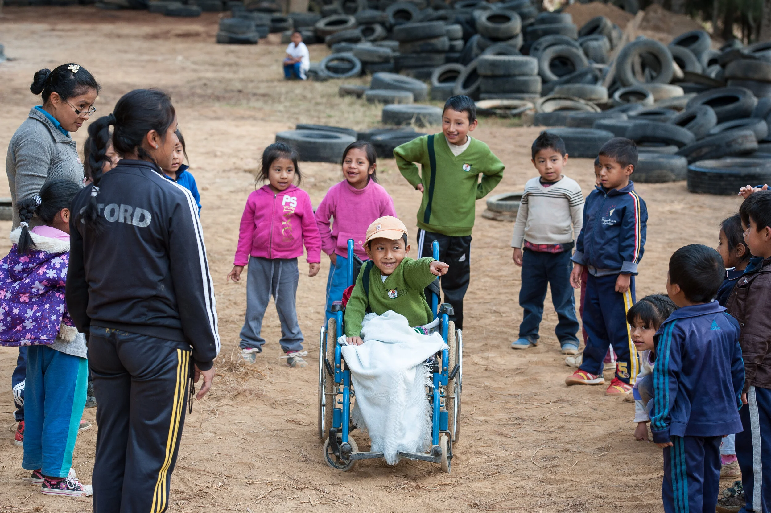 kids playing 2.jpg