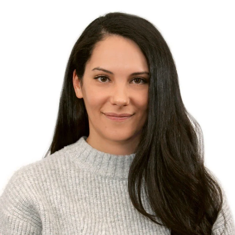 Isabelle headshot.jfif