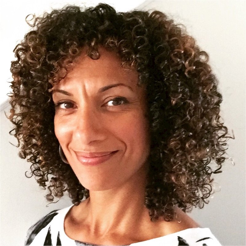 Chantelle headshot.jfif