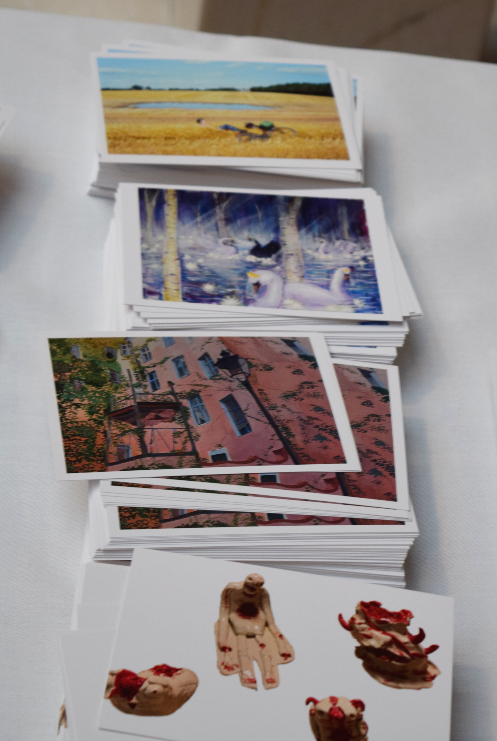 Ieva Ferreira art_Exibition post cards.png