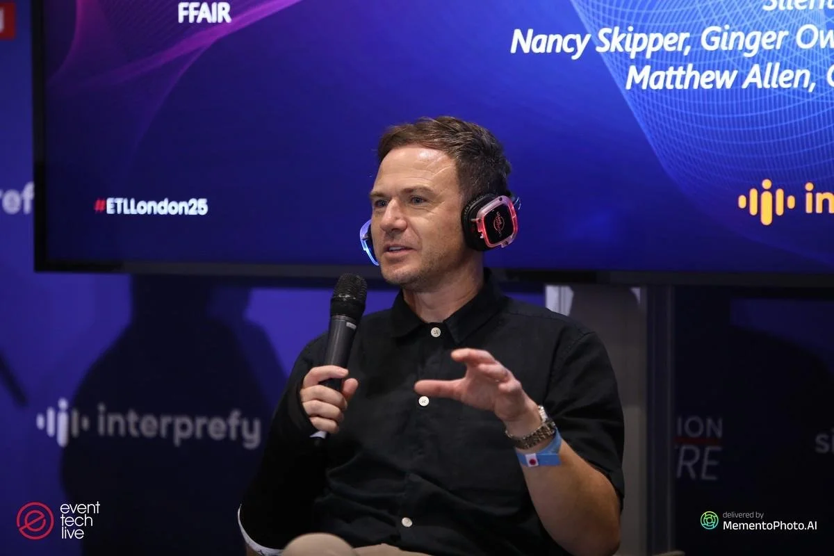 Silent Seminars founder, duncan strain, awarded International Confex Award for Event Industry Contribution.