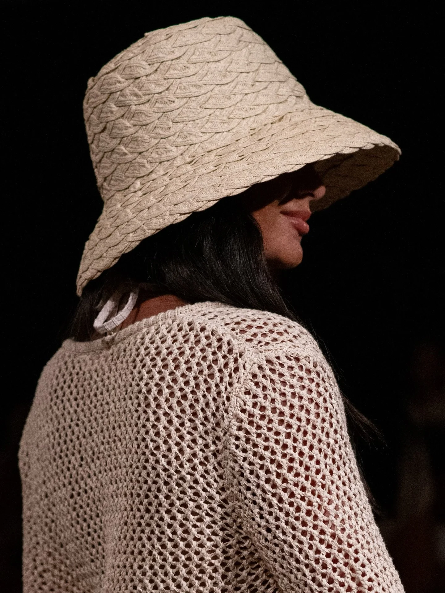 Accessories steal the spotlight at PARAISO Miami Swim Week with this structured bucket hat by @mondayswimwear