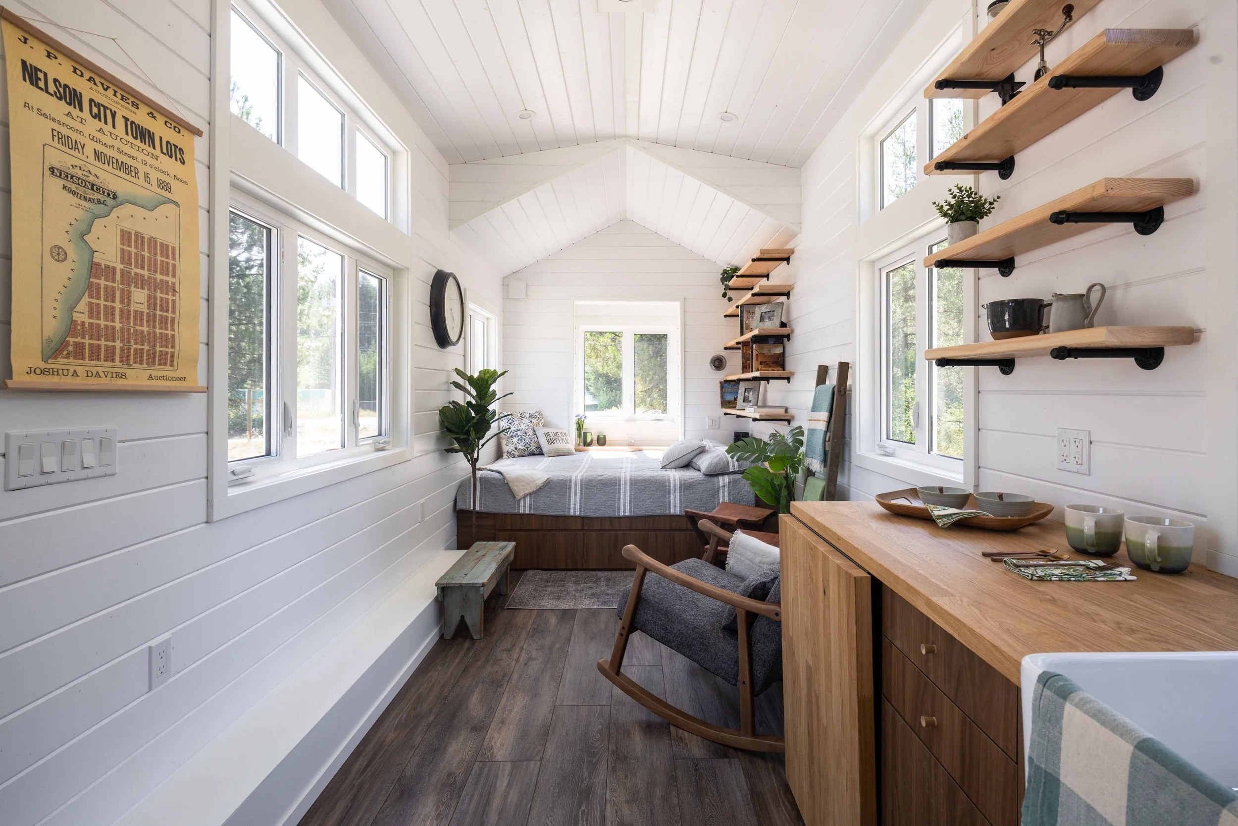 Canadian-Tiny-Homes-Summer2025-Matthew-BOLT-7012-Low-Res.jpg