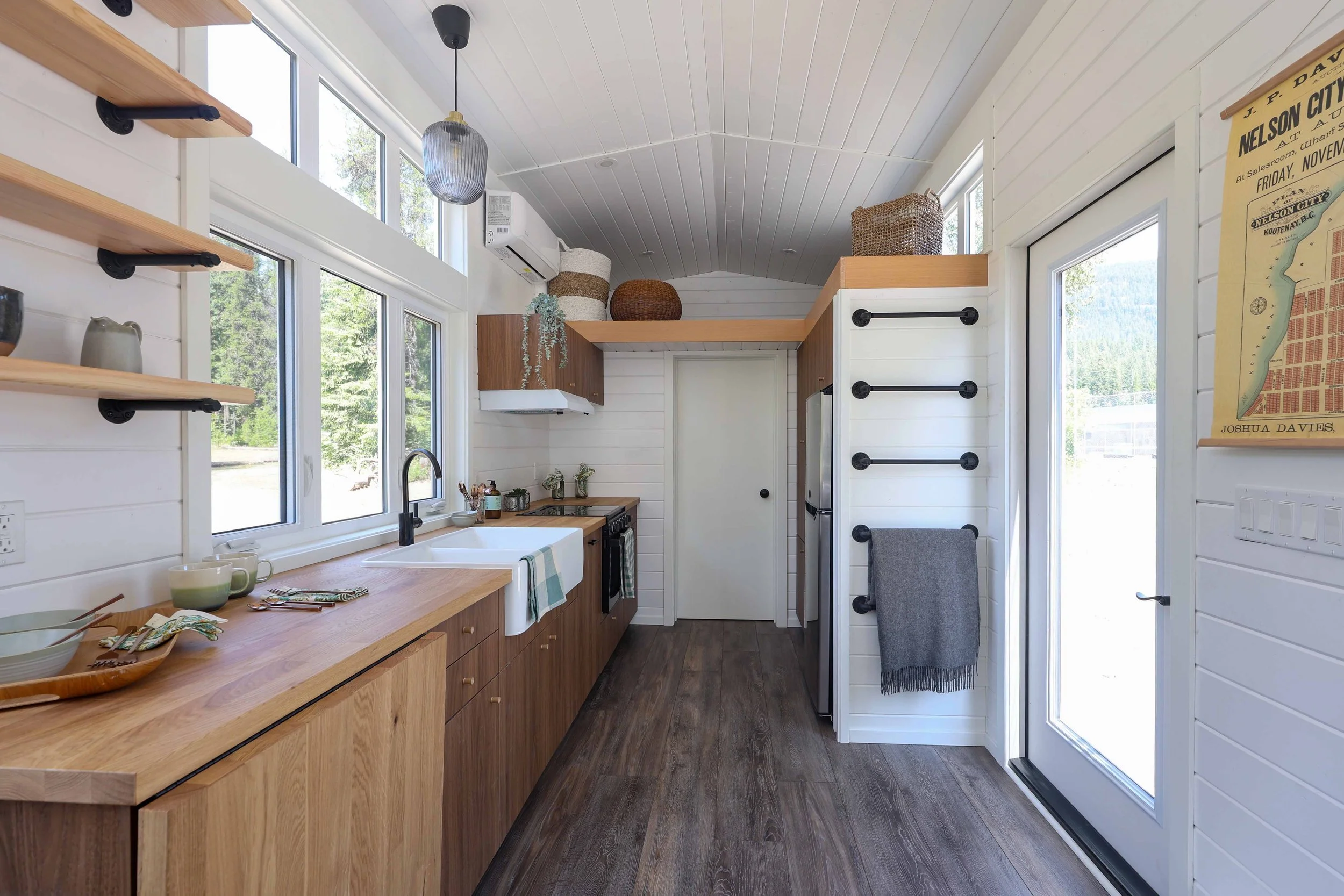 Canadian-Tiny-Homes-Summer2025-Matthew-BOLT-7023-Low-Res.jpg