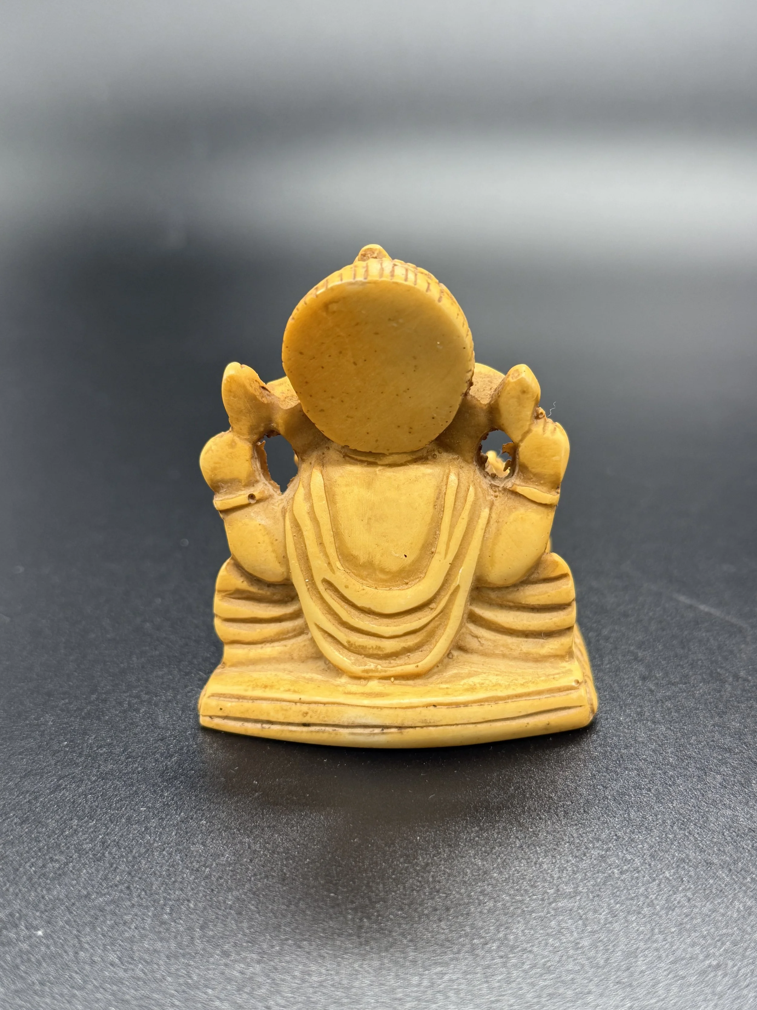 small cream ganesh 2.JPG