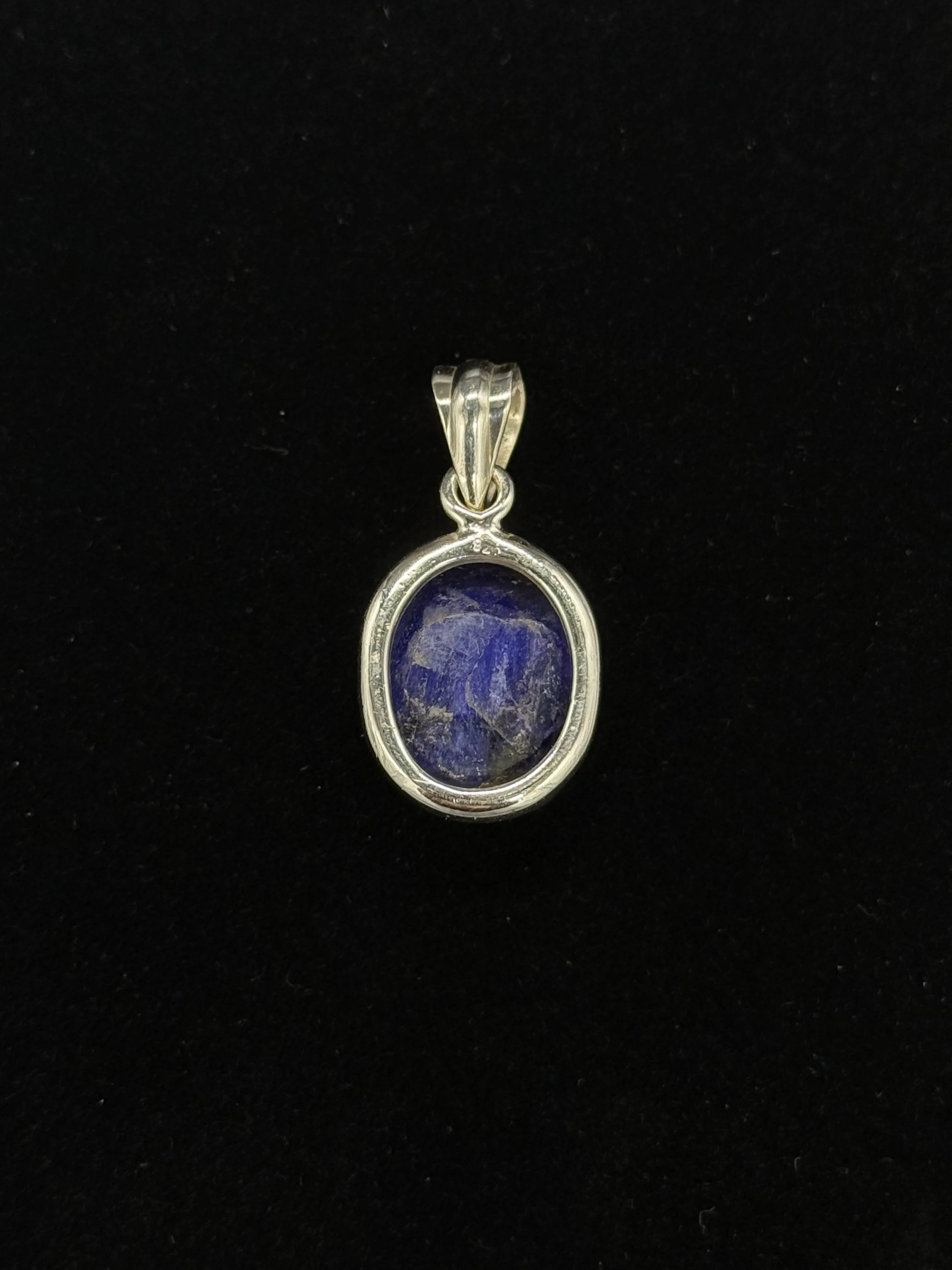 blue sapphire pendant 111 1.JPG