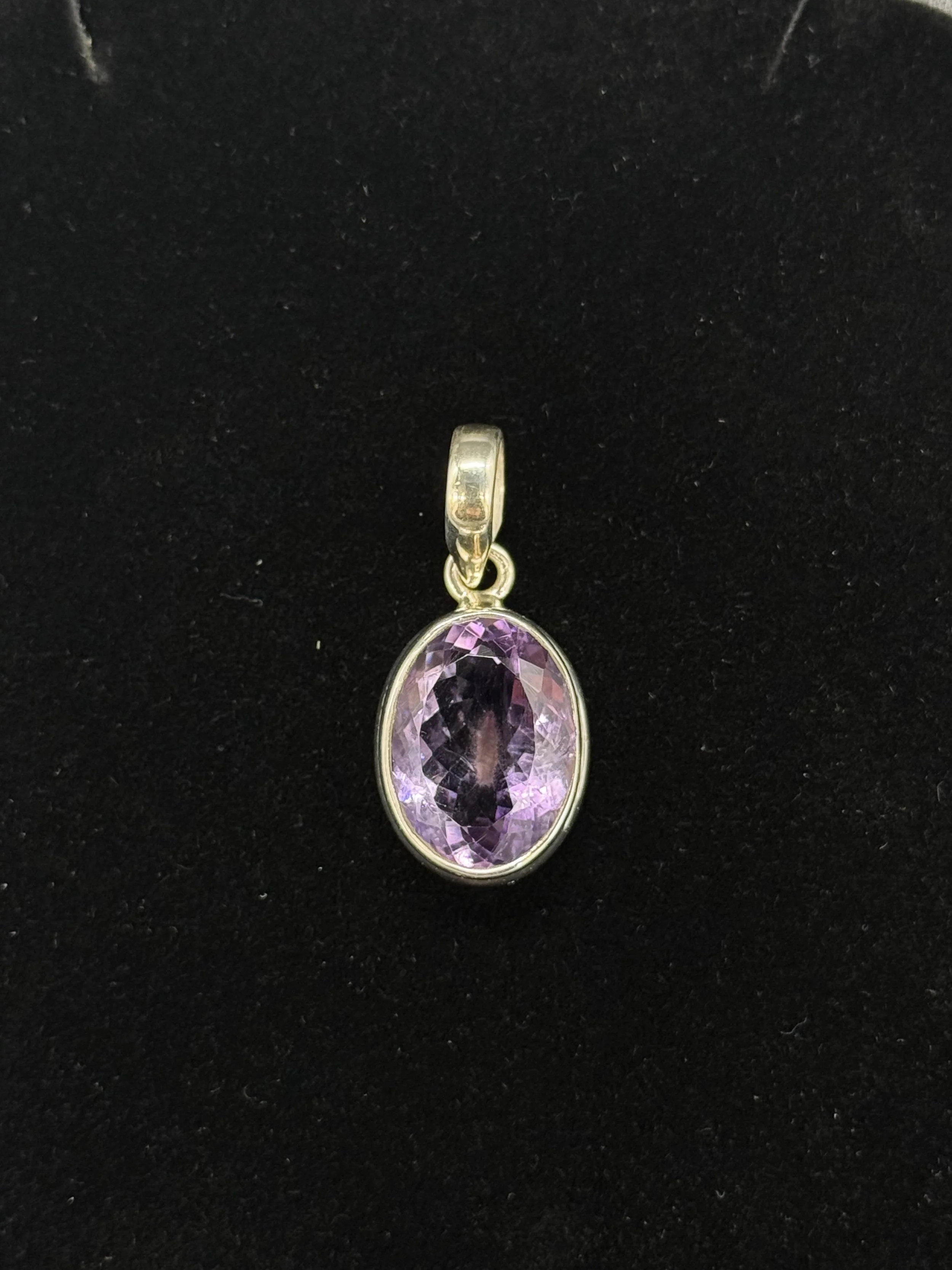 faceted amethyst pendant 111 1.JPG