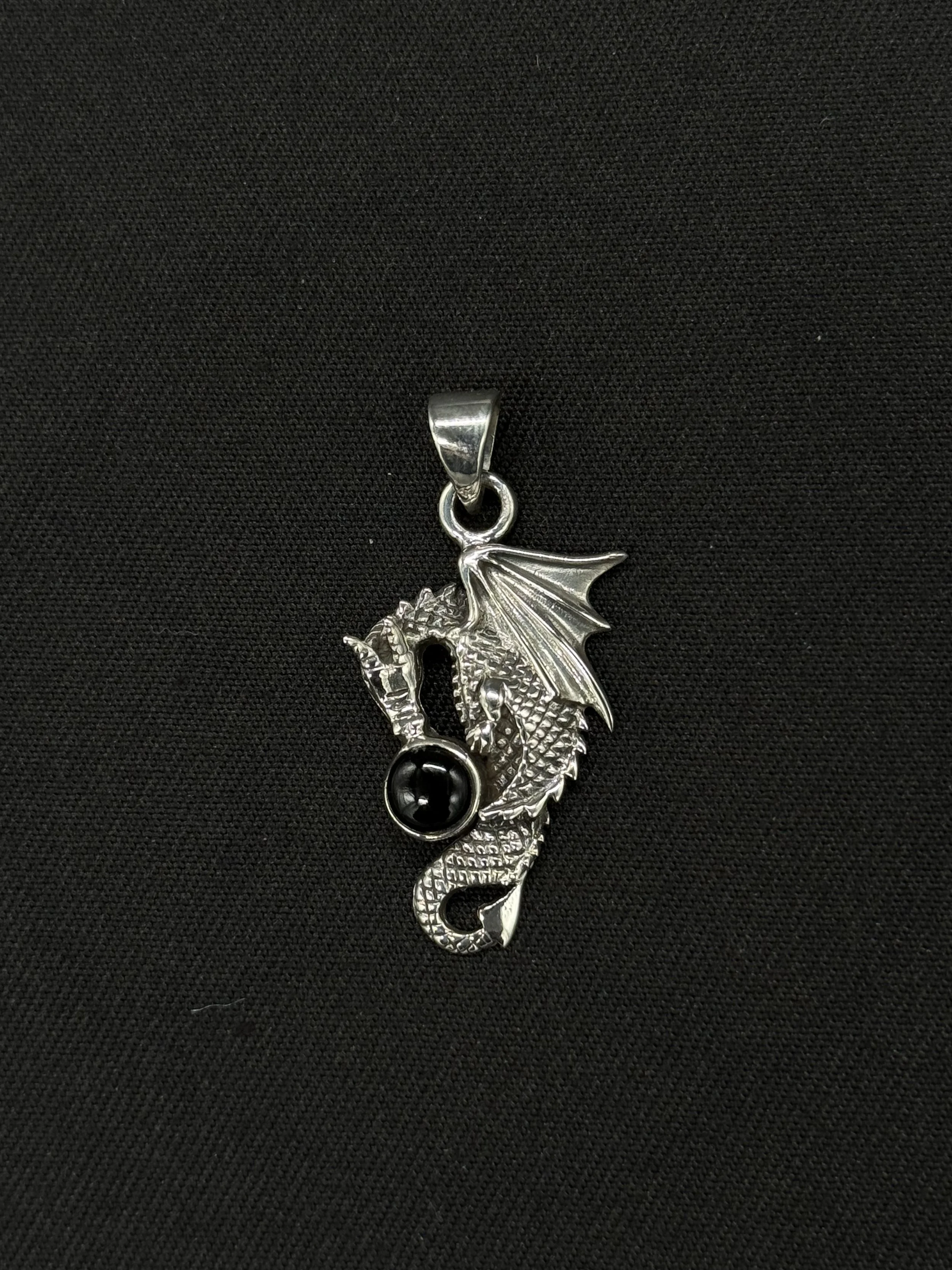 onyx dragon pendant 1.JPG