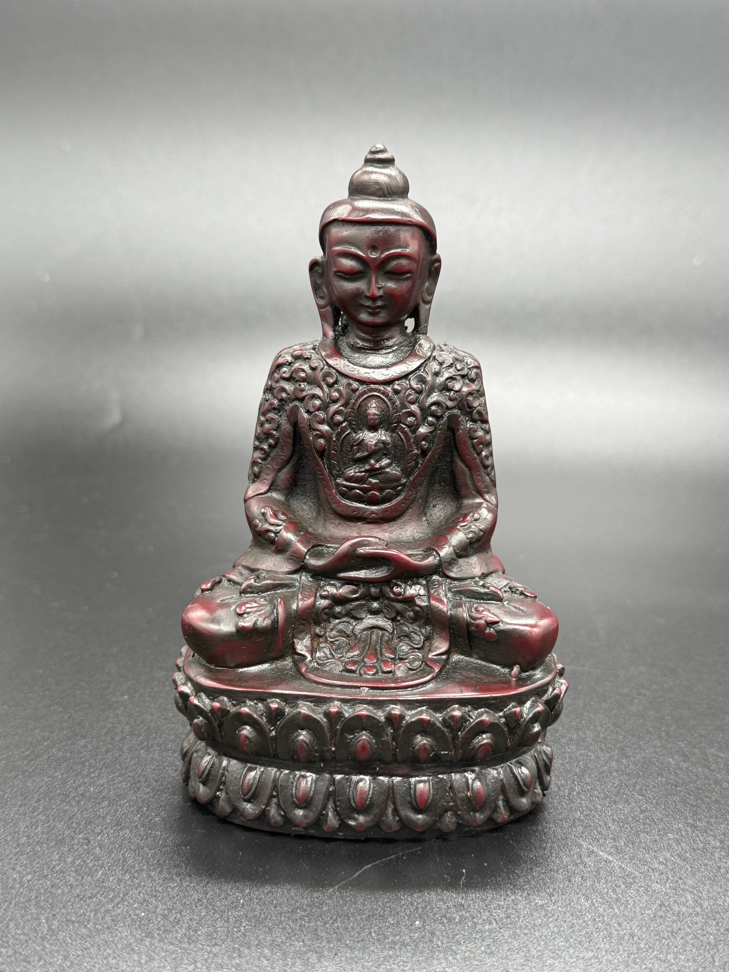 Medicine Buddha Statue