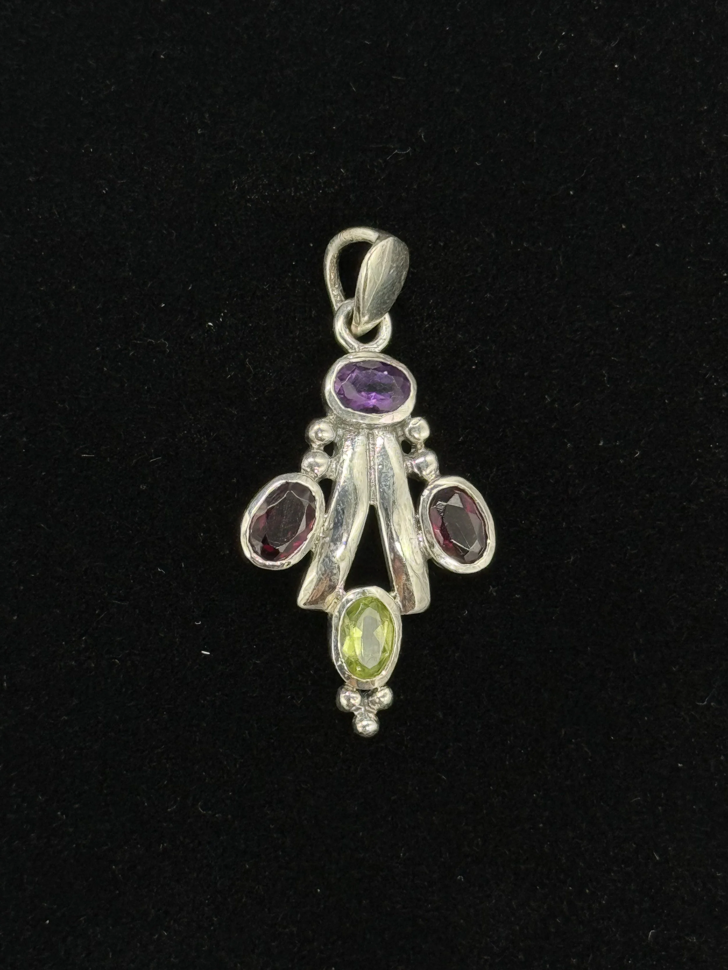 4 gemstone pendant 3.JPG