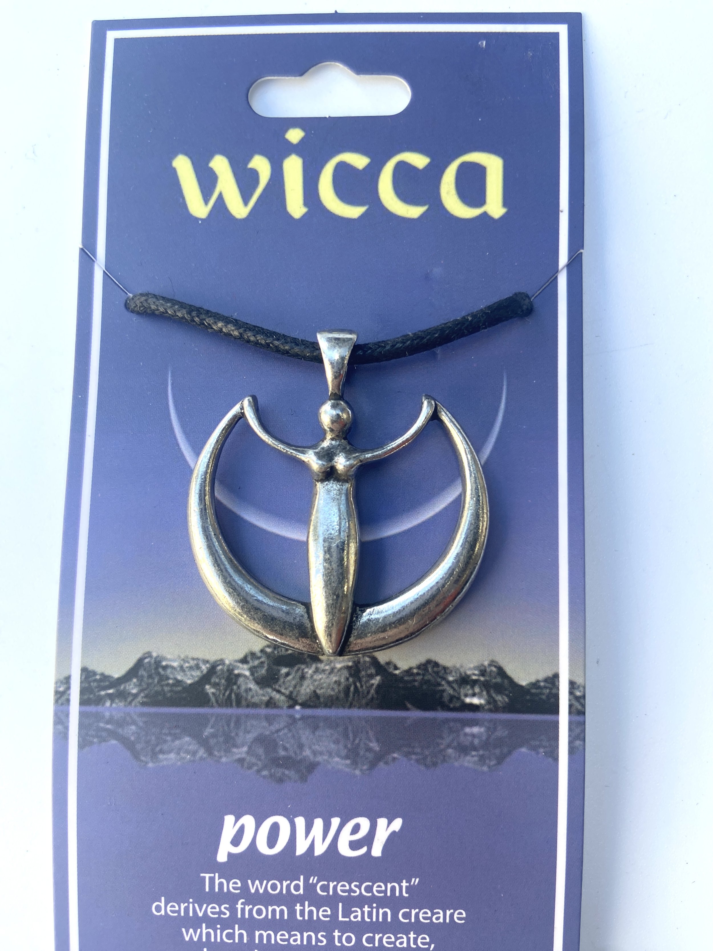 Power Wicca Necklace 2.jpg