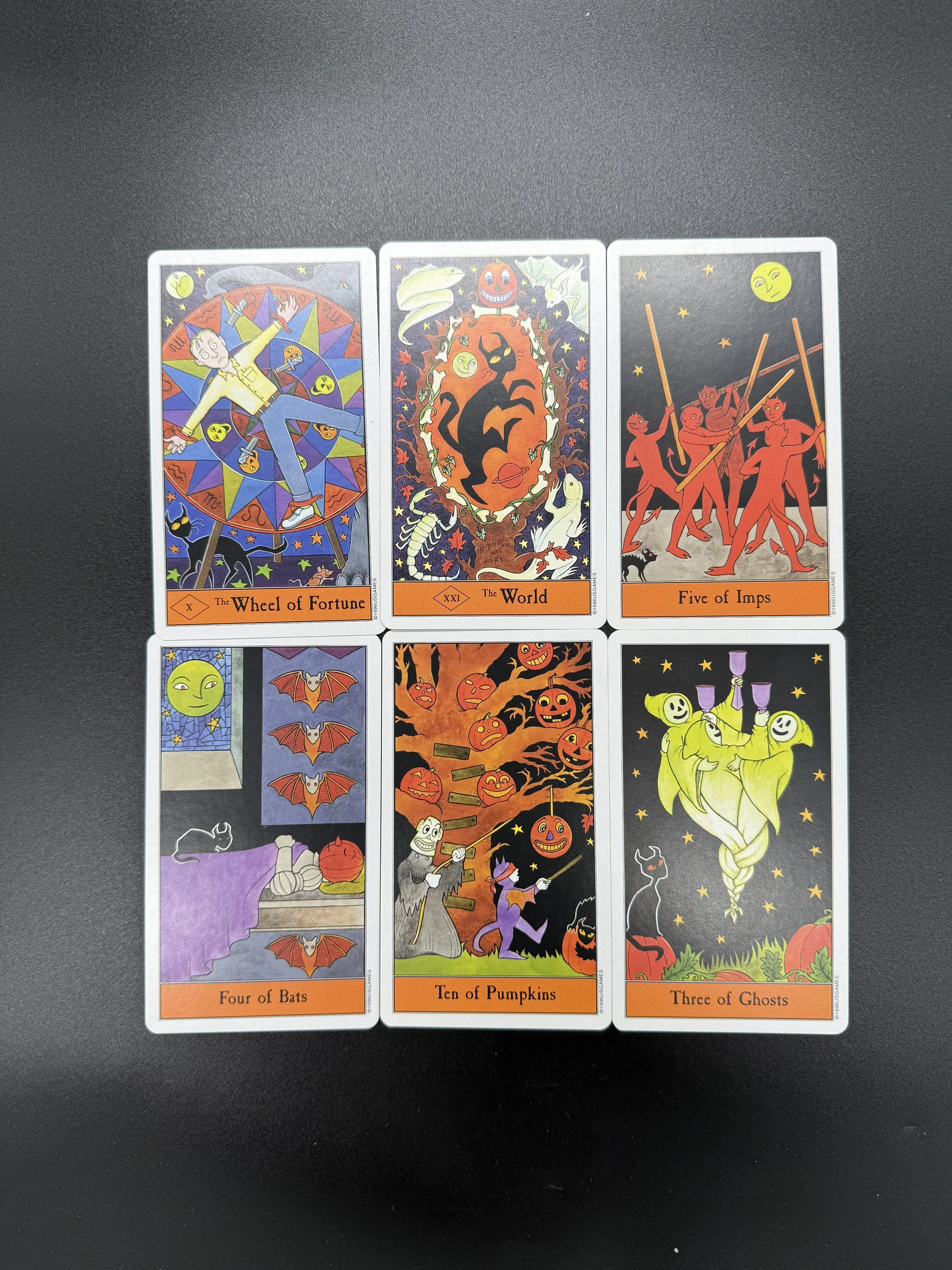 halloween tarot 3.JPG