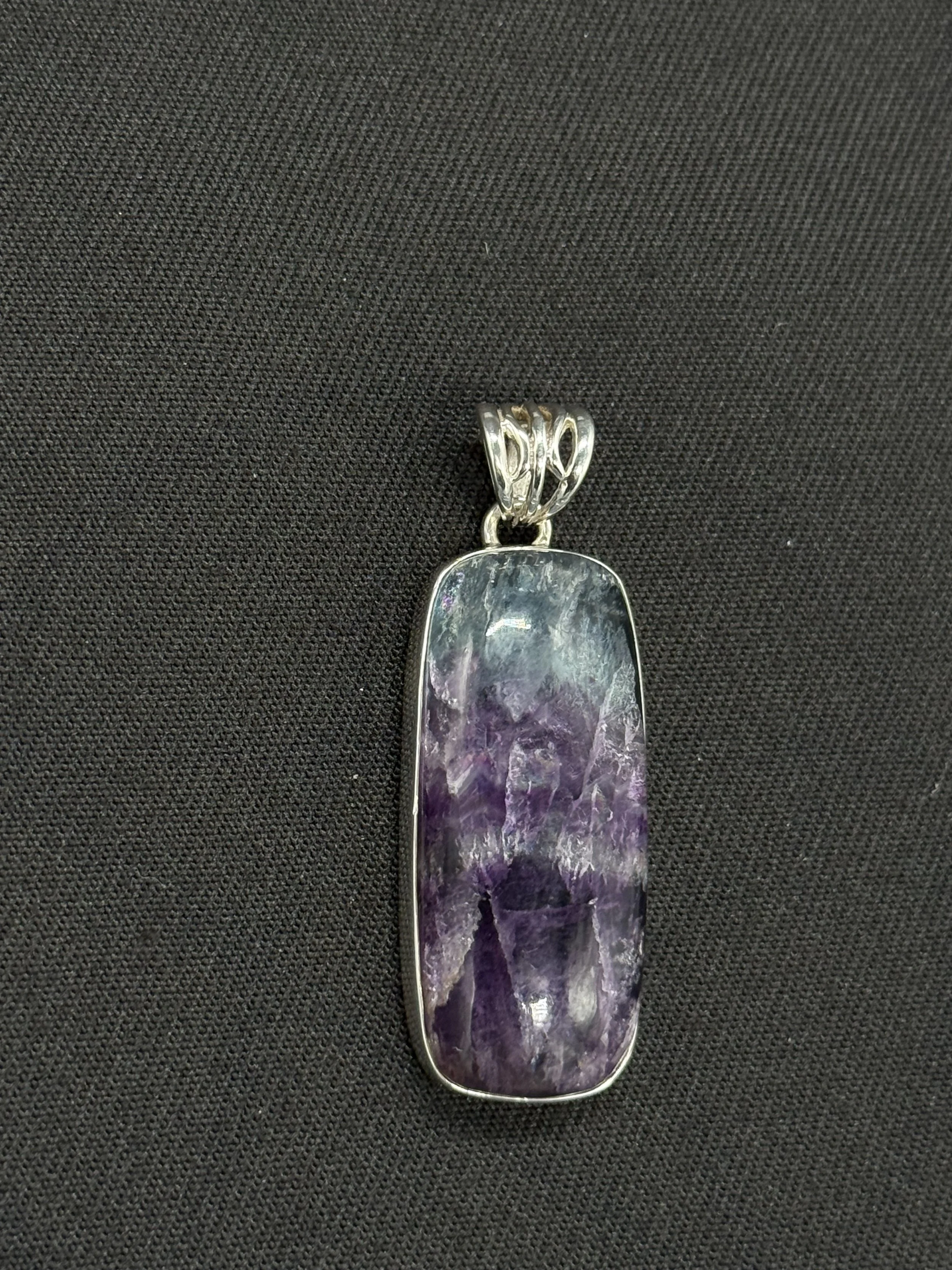 fluorite pendant 3.JPG