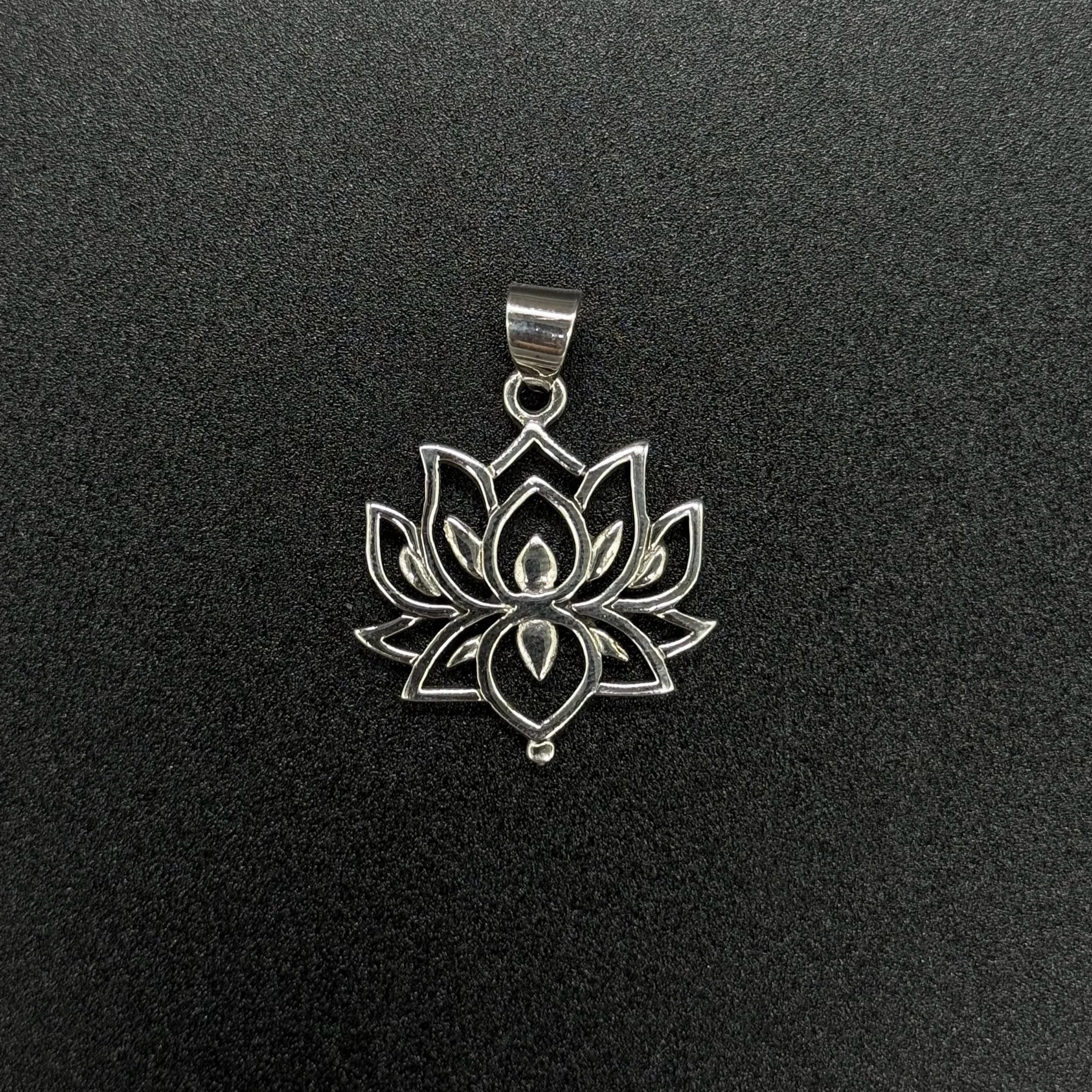 lotus+pendant+2.jpg