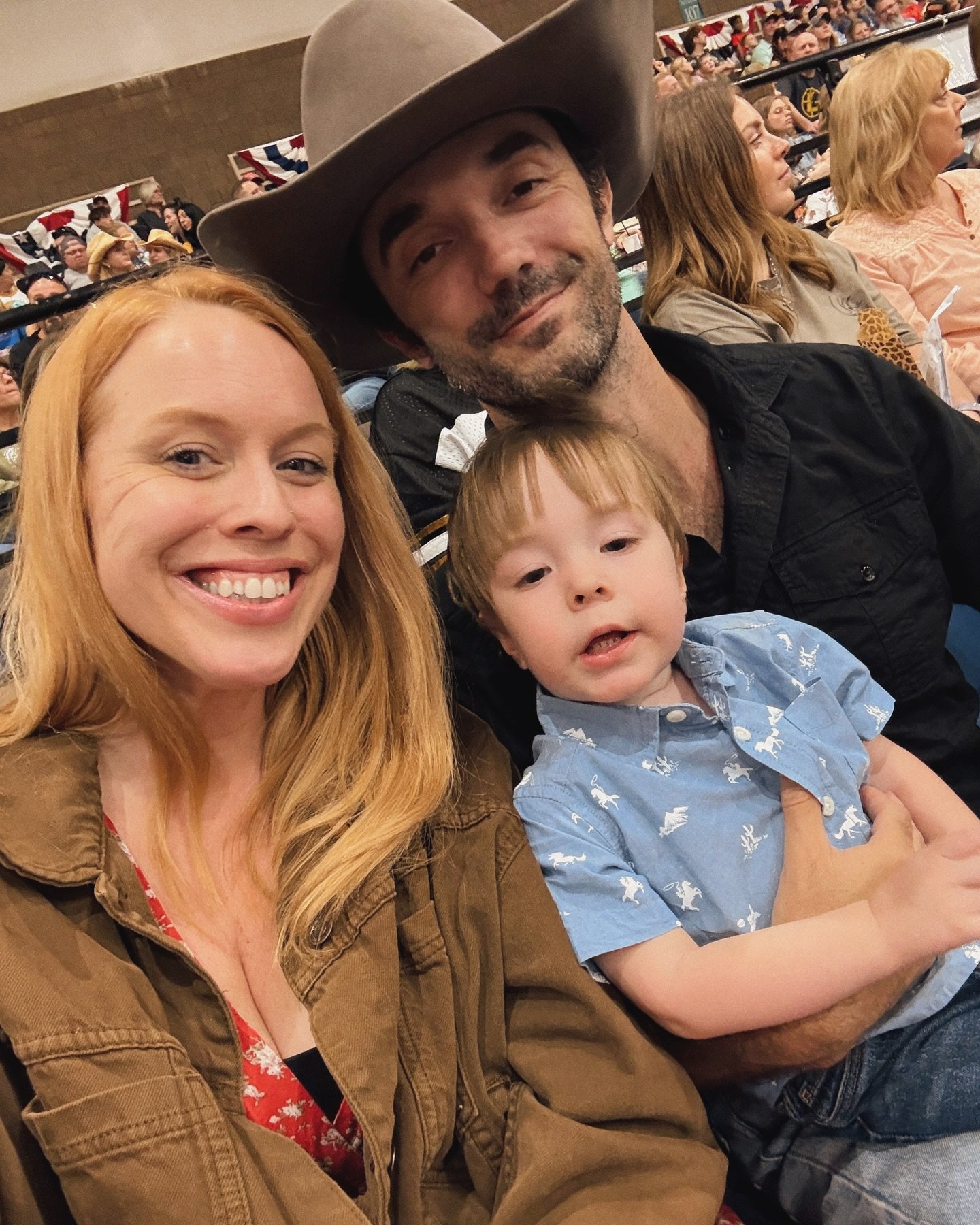 My boy had the time of his life at the @american_royal ProRodeo! I don’t think I’ve ever seen him so tuned into something. He cheered mostly for the cows, and his sweetness even wrangled a nice cowboy into letting him pet his horse. #Amer