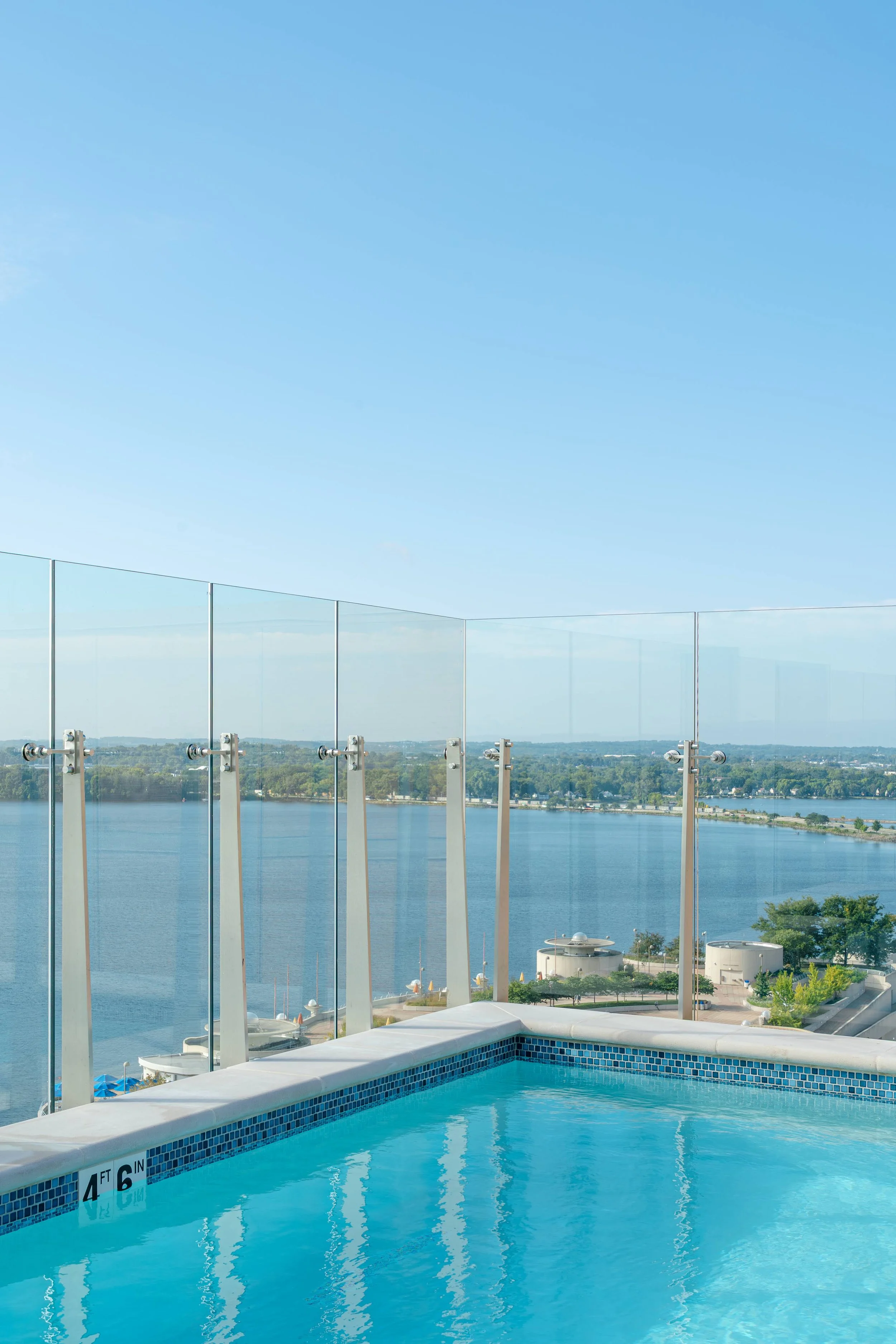 Pool Detail - 01.jpg