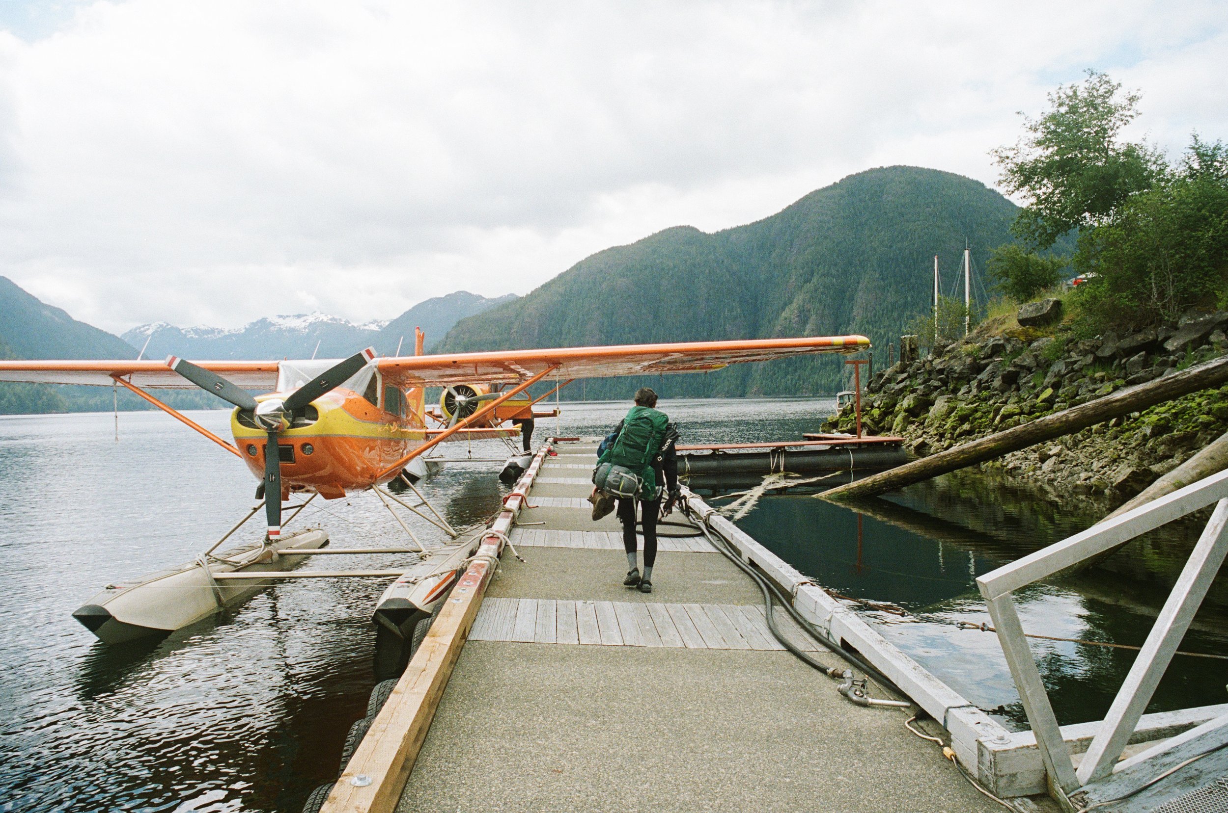 Boarding a float plane