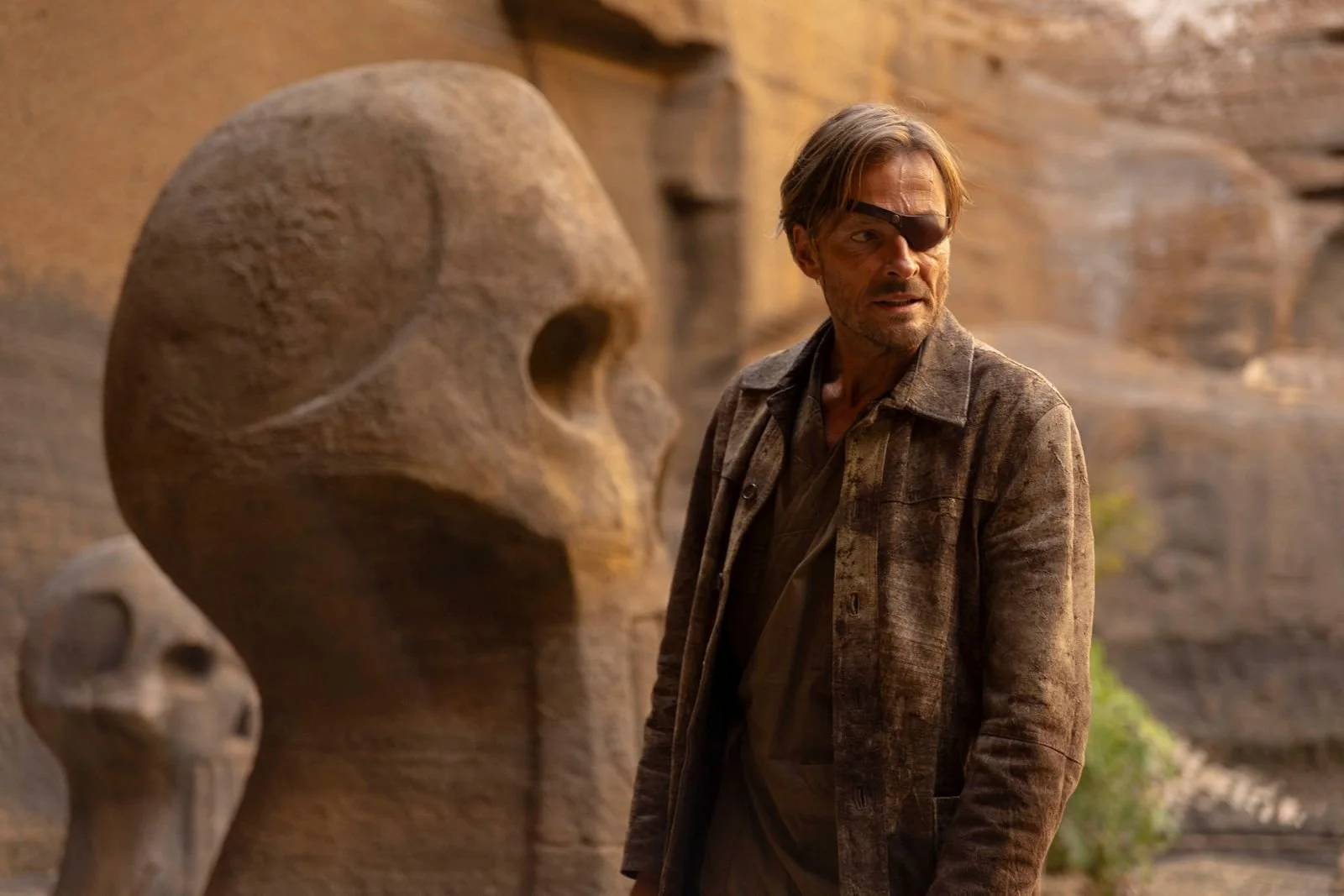 Andreas Pietschmann als Professor Phoenix  in "Die drei ??? - Toteninsel" Tim Dünschede