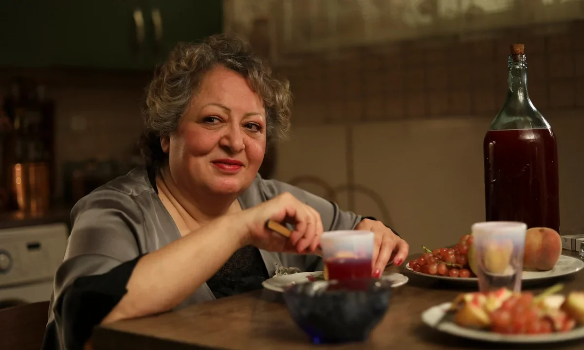 "My Favourite Cake" von Betash Sanaeeha und Maryam Moghaddam