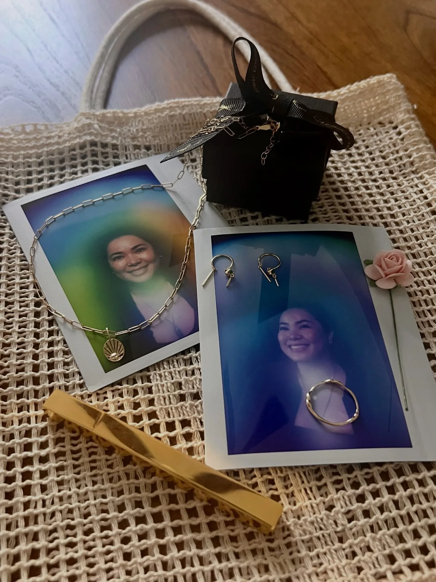 Gold is always a mood. Wear what makes you happy, it shows.

You don&rsquo;t choose jewelry randomly;
your mood does&hellip; and your aura reflects it.

#AustinVibes #AuraArt #KarmicSnapshot #CreativeExperiencesATX #AustinEvents