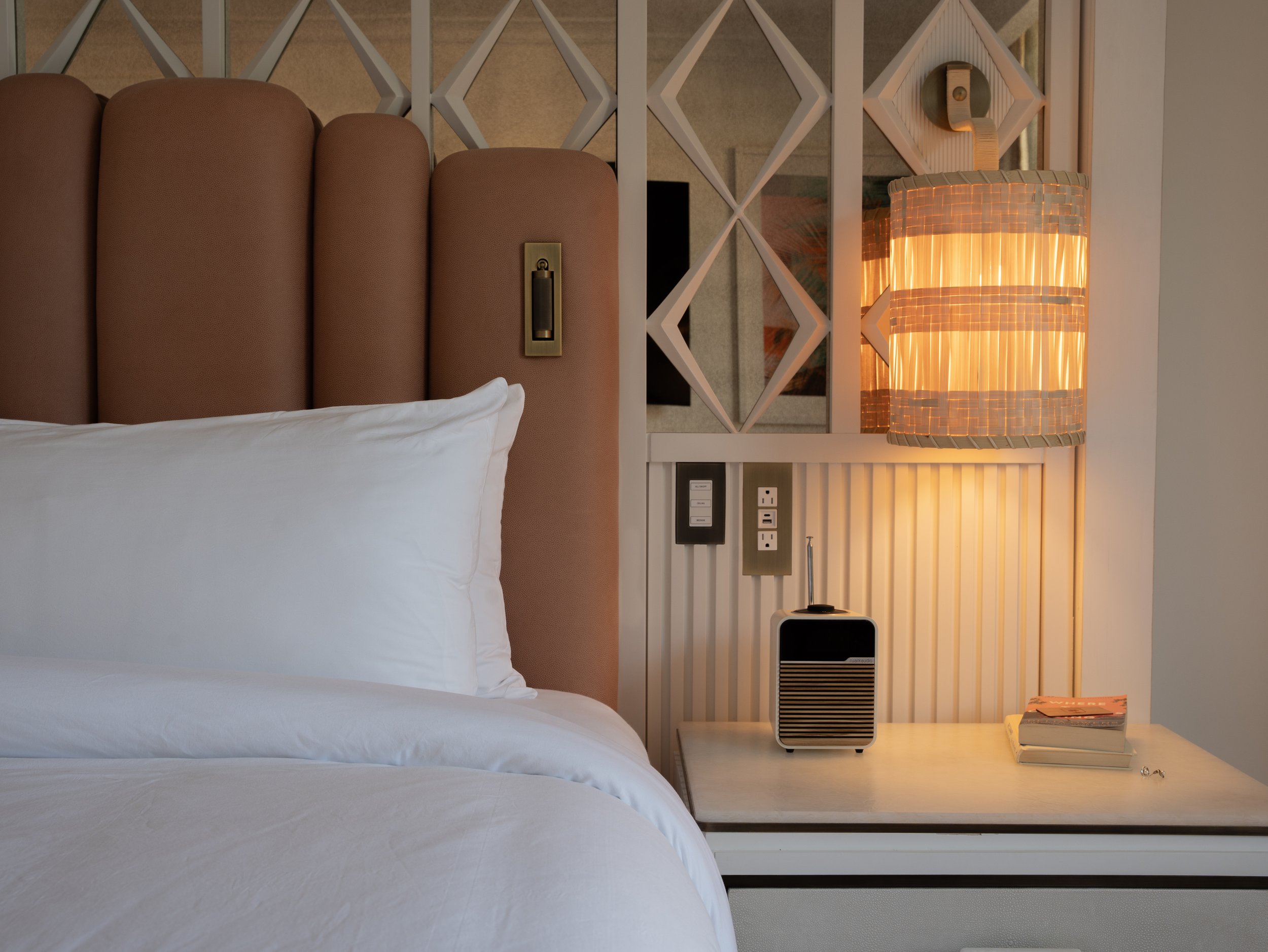 Palm House arrival moment