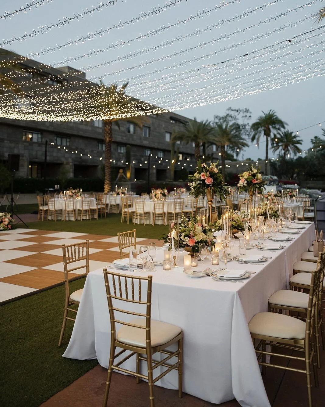 Some venues do so much of the storytelling for you. Paired with thoughtful, classic details, the Arizona Biltmore felt effortlessly timeless. 🤍

Venue: @arizonabiltmore 
Photo: @delaneyjohnsonphoto 
Lighting: @centricevents 
Rentals: @letsbashevents