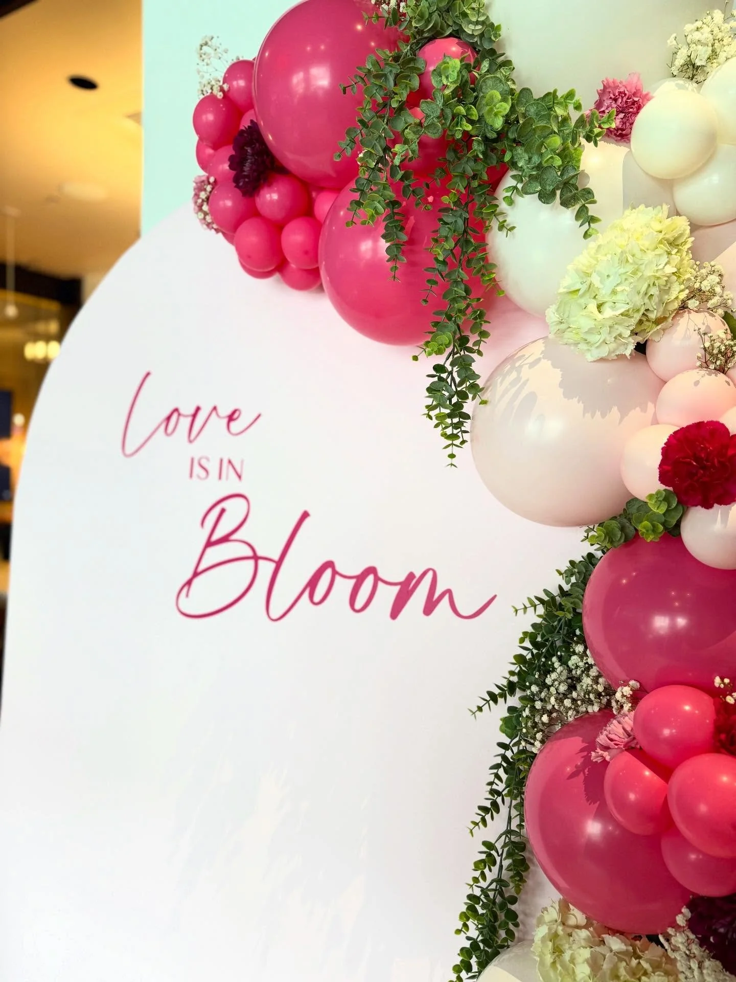Love is in Bloom🌸🌷🌼

#TalkPartytoMeBalloons #LoveIsInBloom #BridalShower #BalloonArtist #SmallBusinessOwner