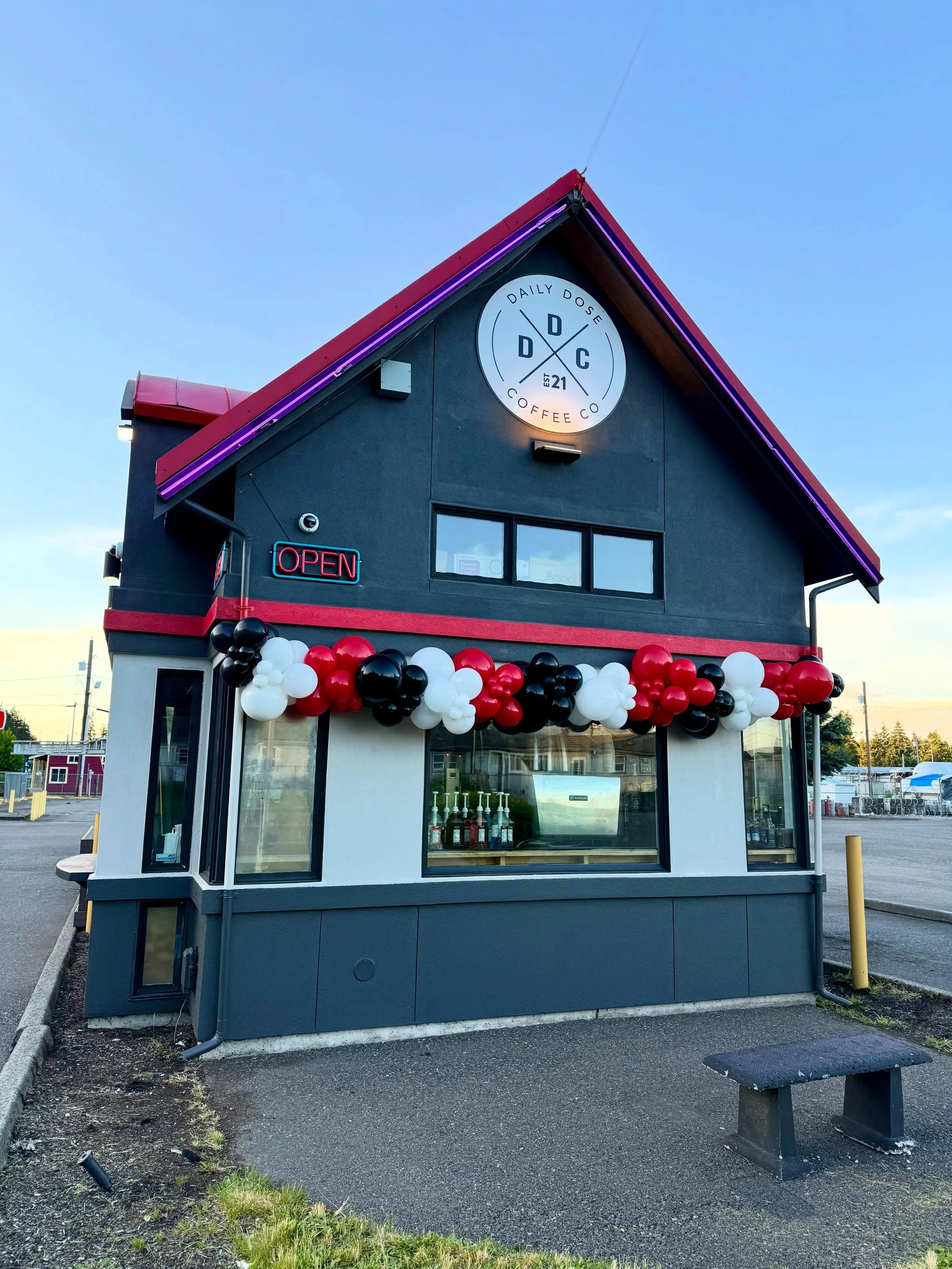 GRAND OPENING HALLELUJAH 
FREE COFFEE HALLELUJAH 
BALLOONS HALLELUJAH 

Another Daily Dose Coffee Co. grand opening in the books - Spanaway, WA☕️

Swing by and check them out! The coffee is SO good and the owners are truly the sweetest❤️ Plus&hellip;