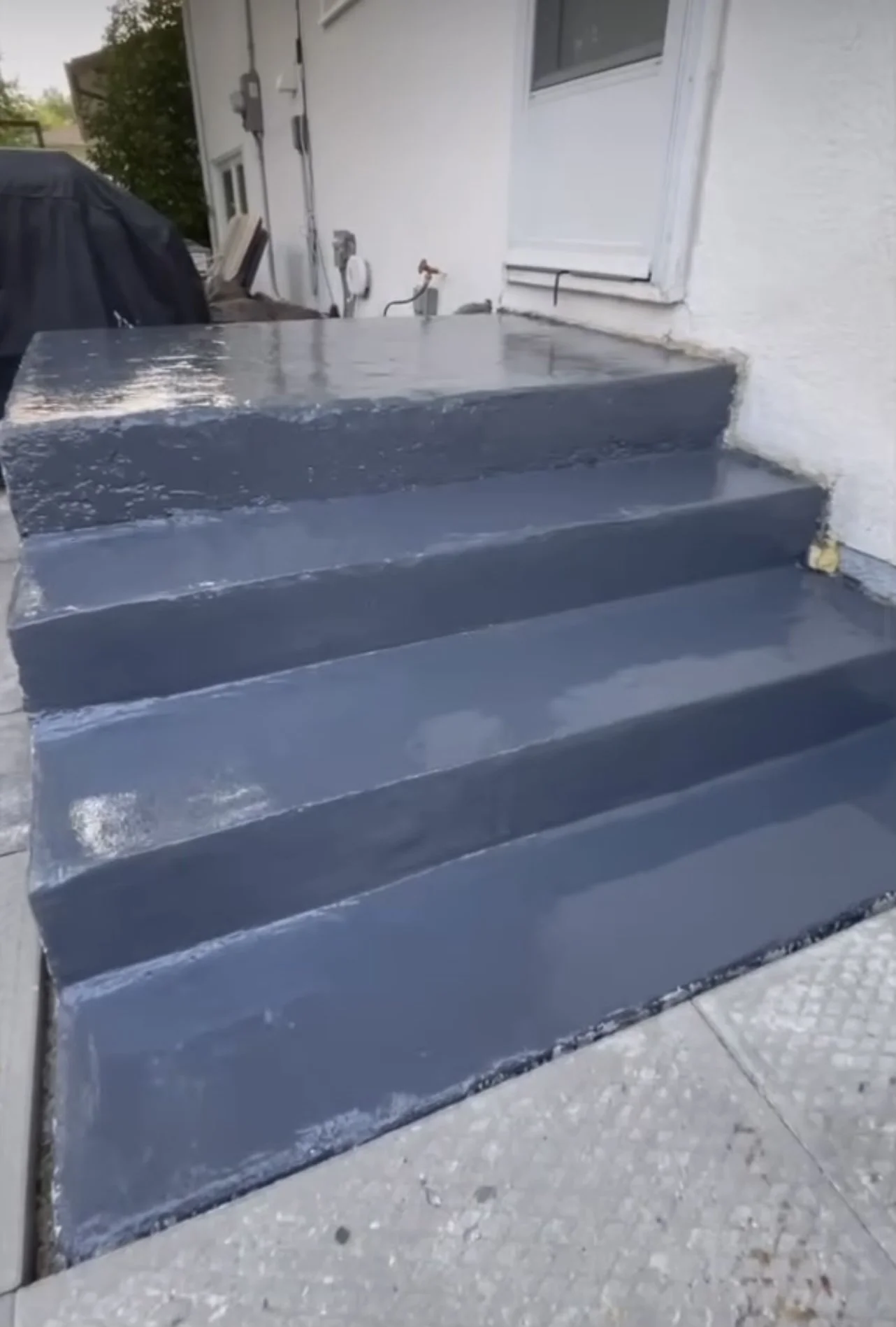 Solid Color Epoxy with Grip Additive with Polyaspartic Topcoat