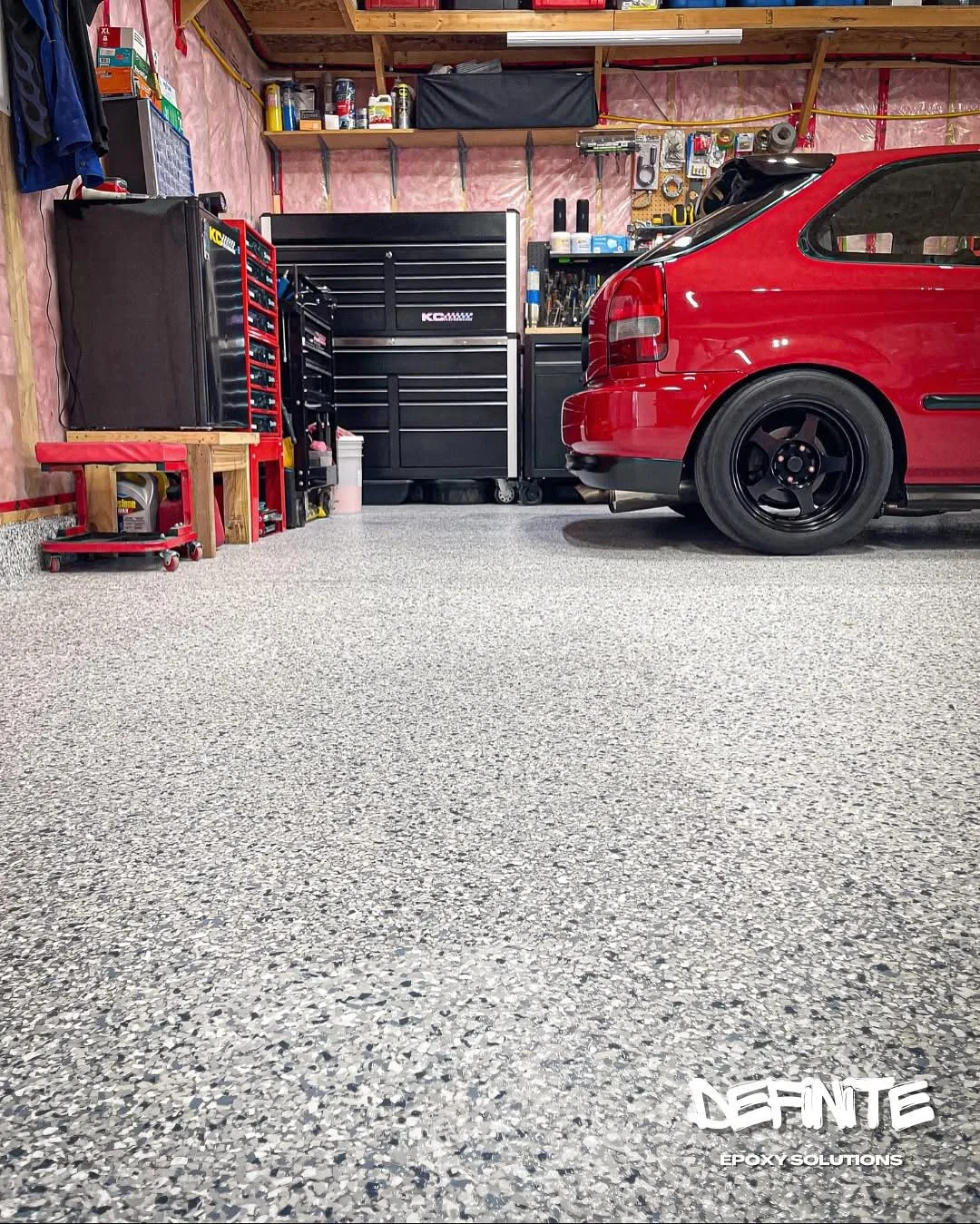 Epoxy with Tidal Wave Flakes with Polyaspartic Topcoat