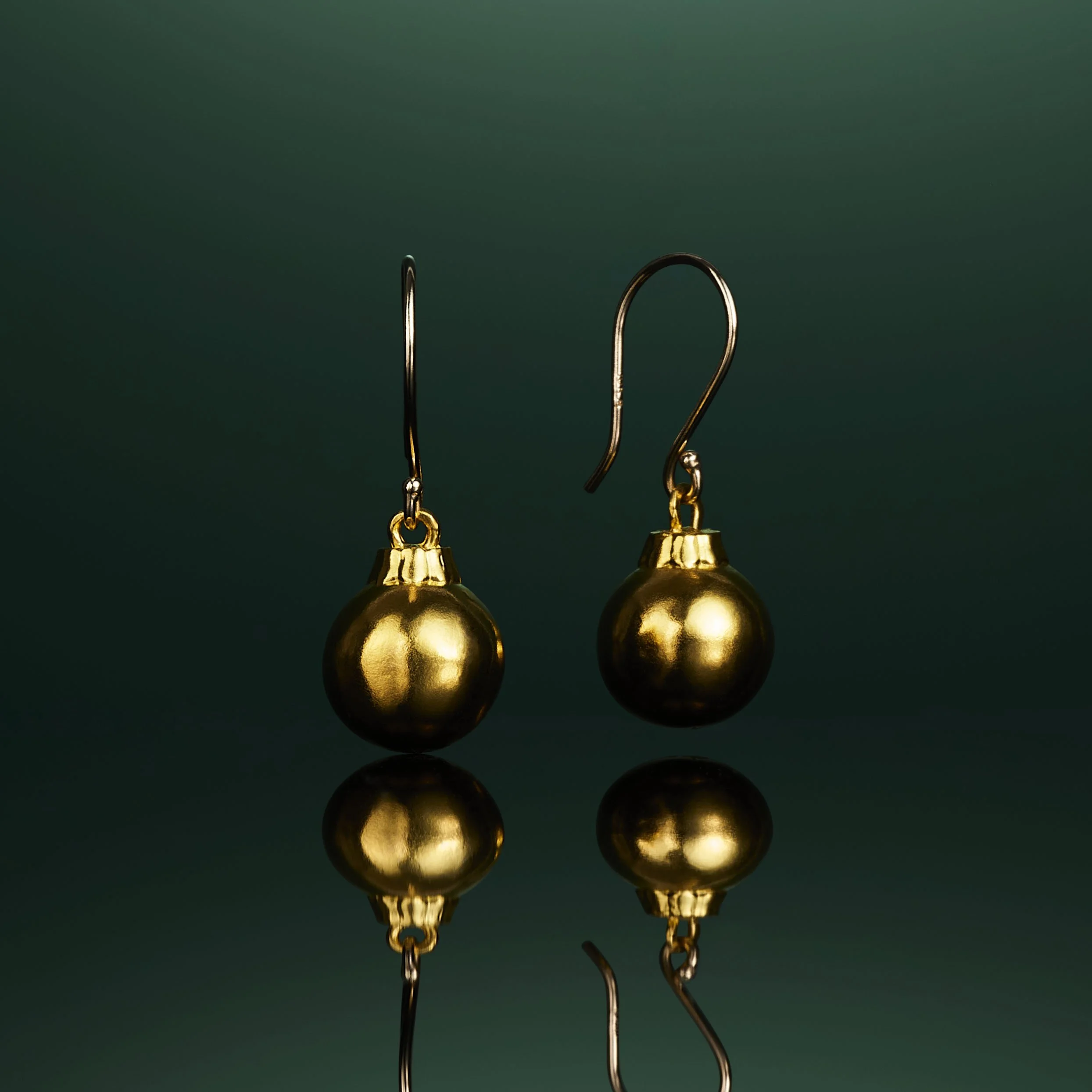 Holiday_Christmas_Balls.jpg
